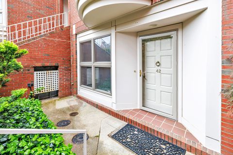42 Temple Court Unit 42, New Haven, CT 06511 - #: 24095496
