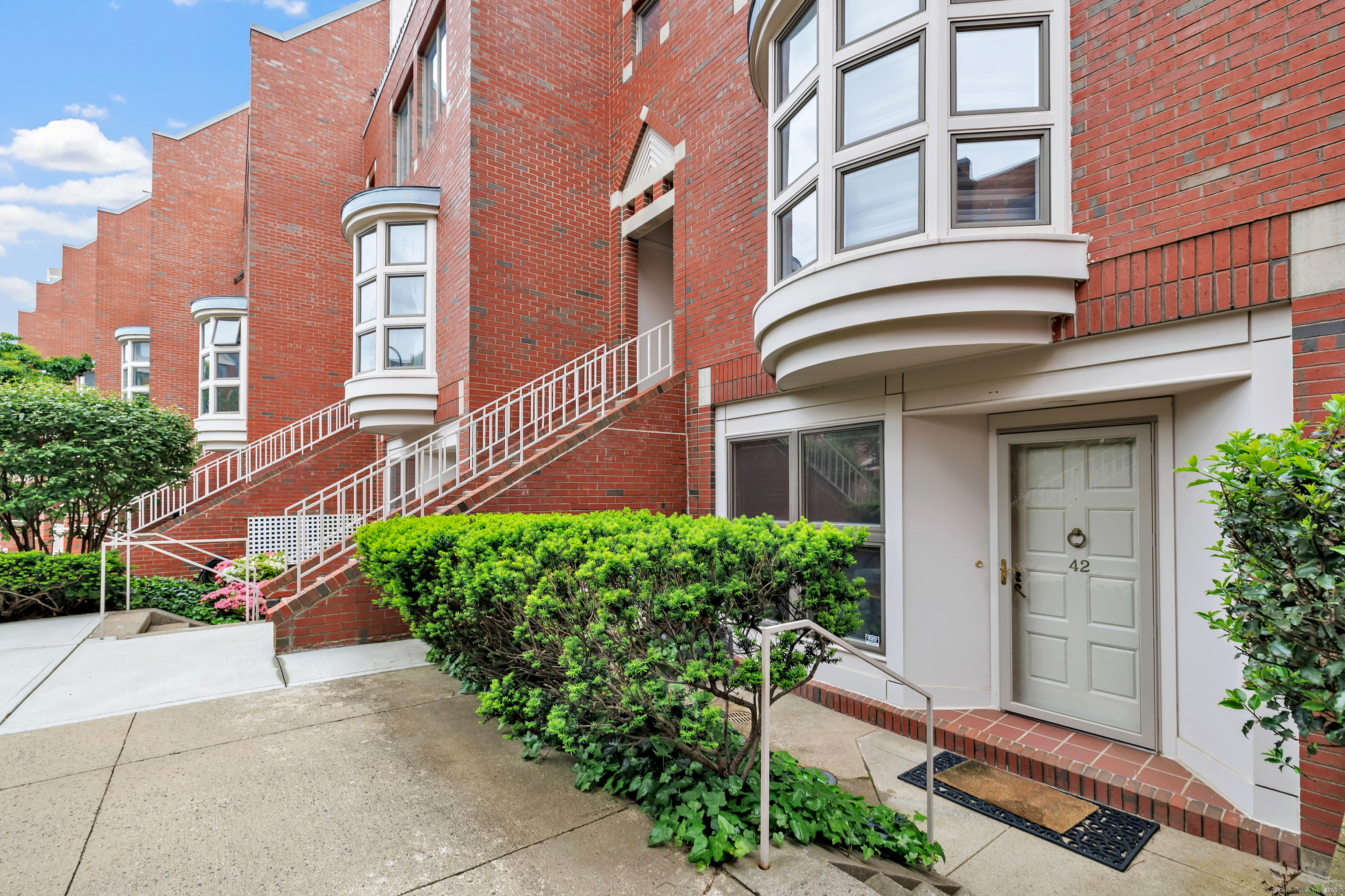 42 Temple Court #42, New Haven, Connecticut image 2