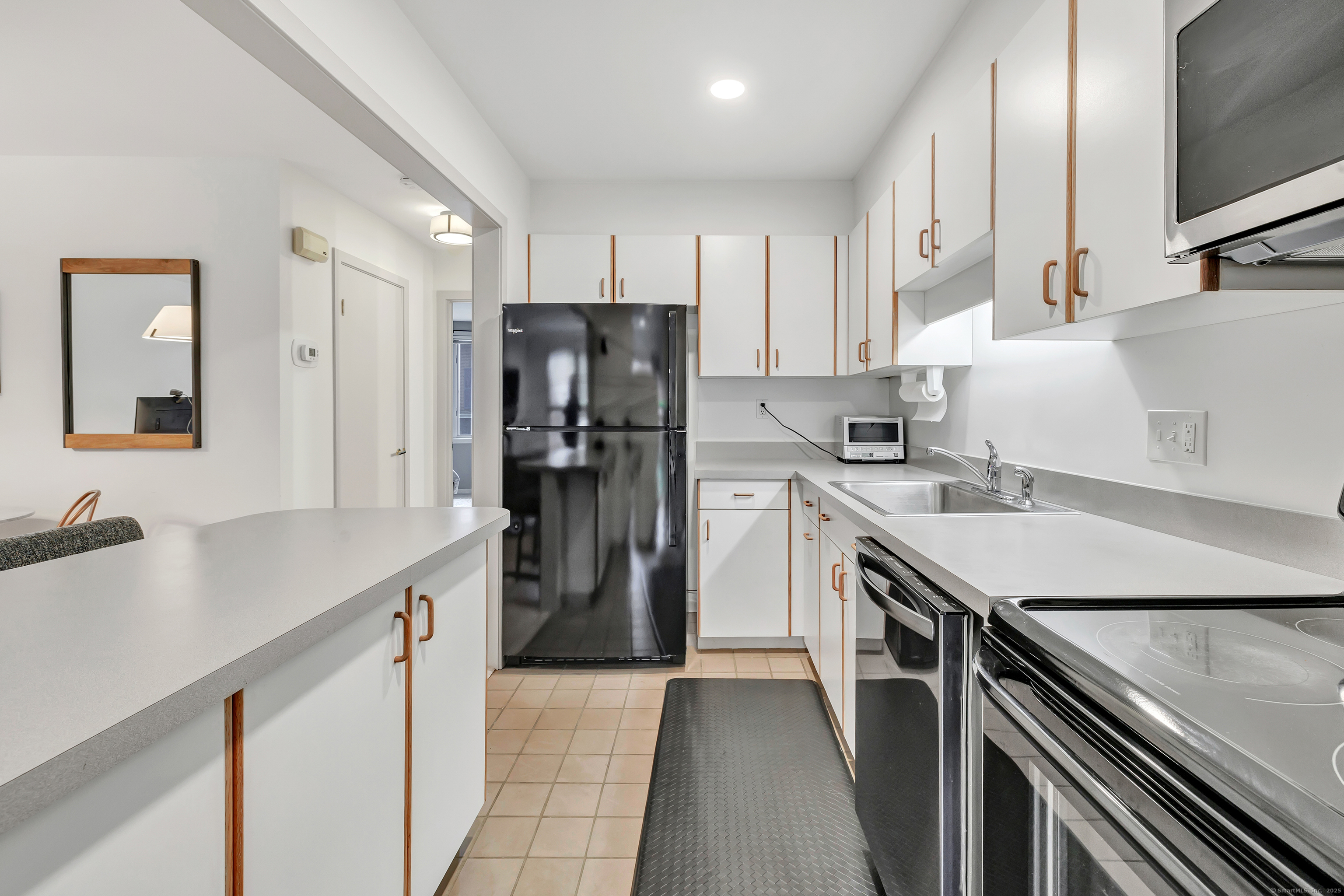 42 Temple Court #42, New Haven, Connecticut image 15