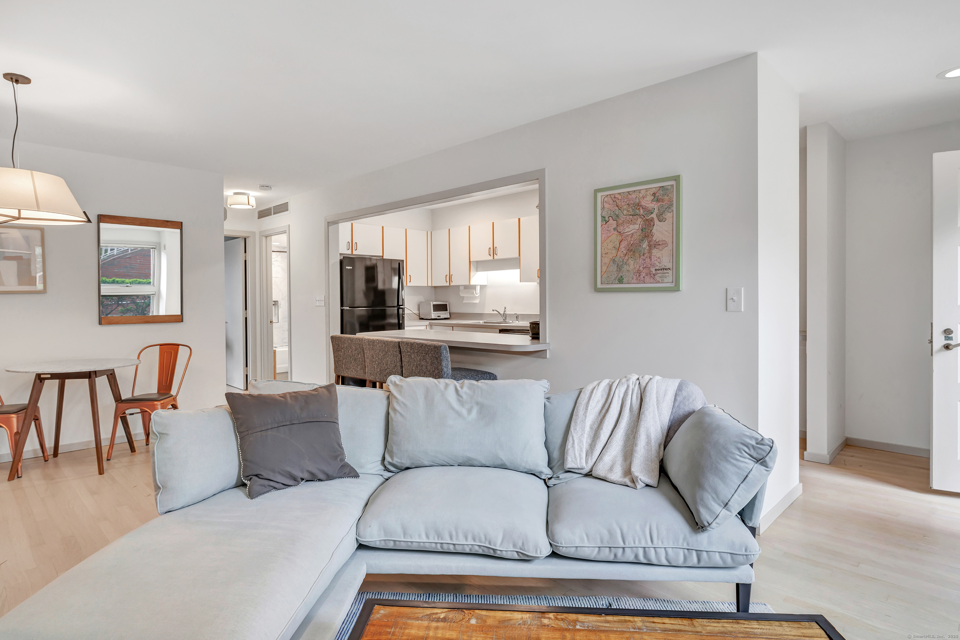 42 Temple Court #42, New Haven, Connecticut image 5