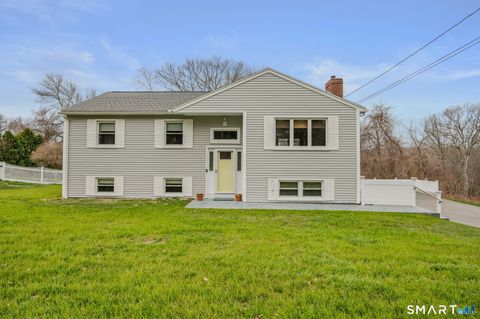 Photo of 541 Groton Long Point Road, Groton, CT 06340 (MLS # 24166199)