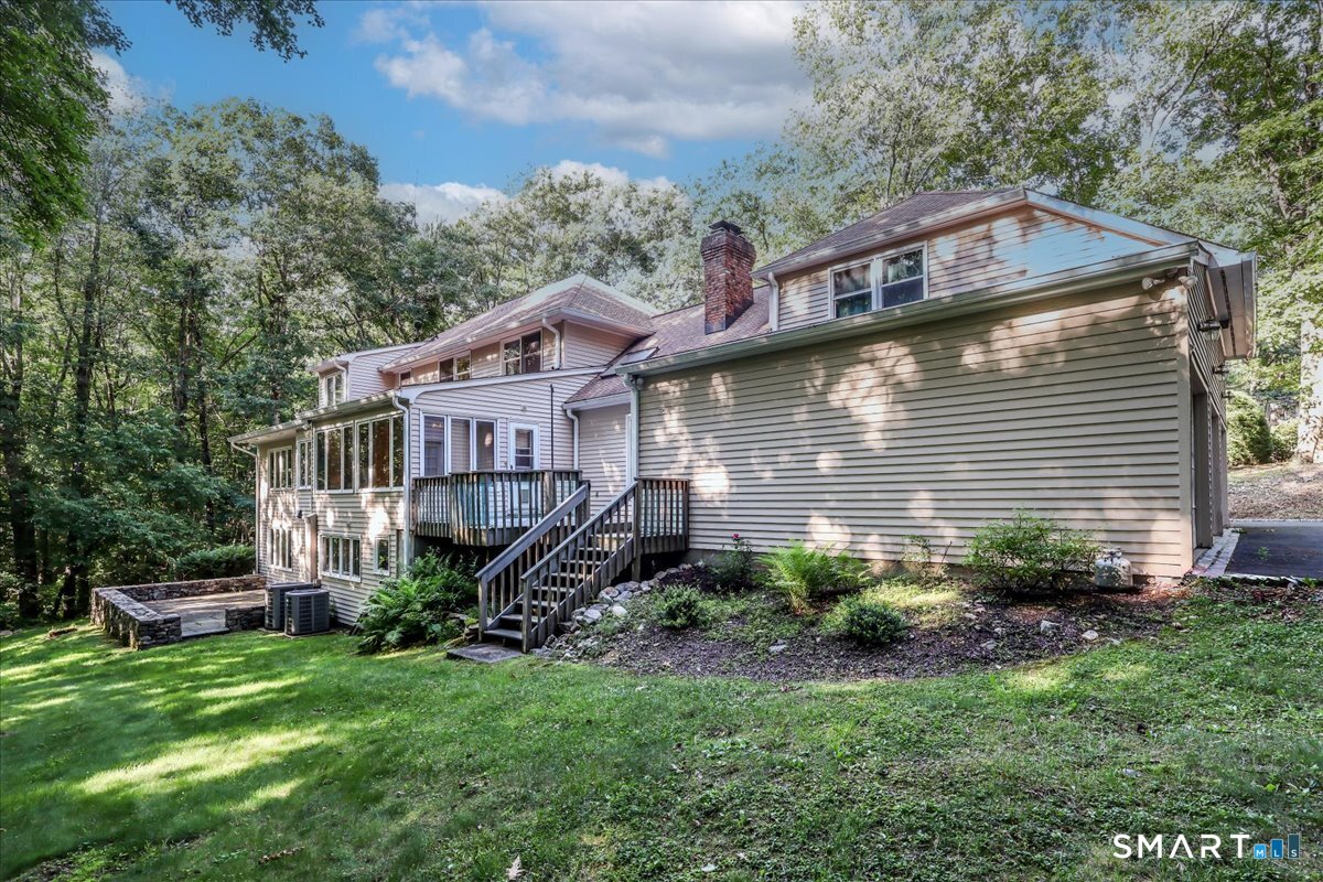 17 Herrmann Lane