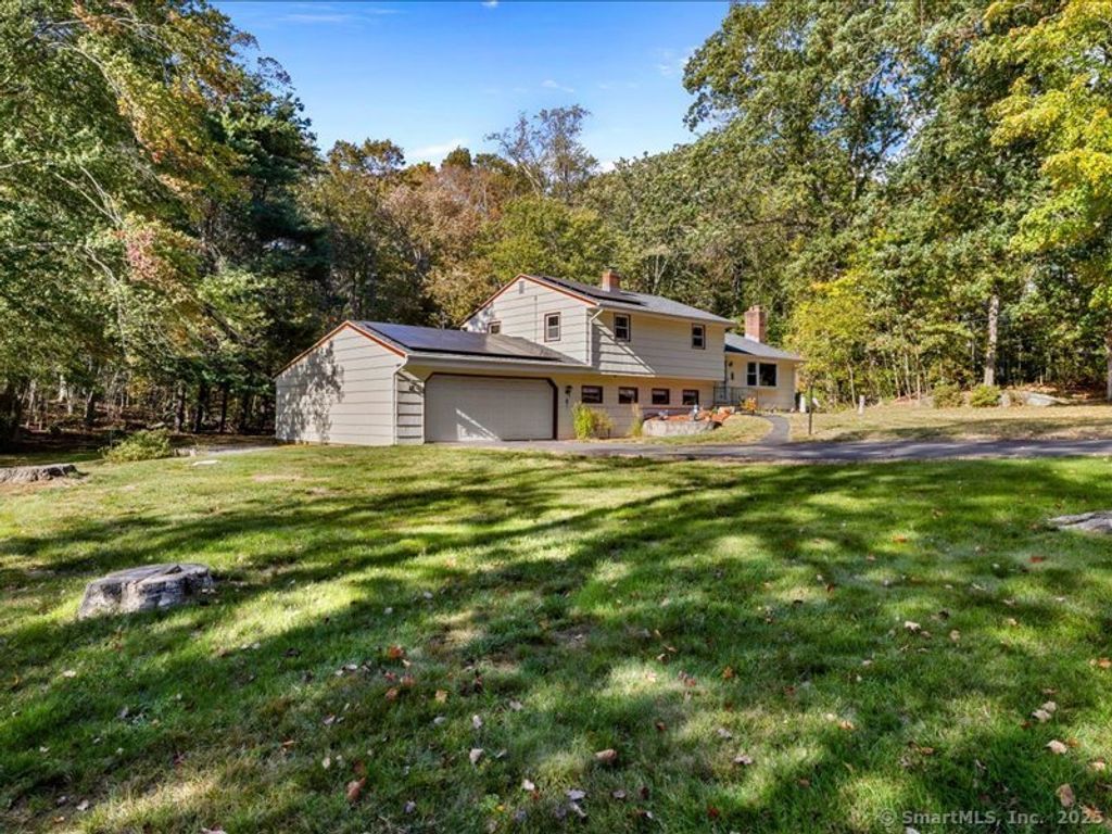 Photo of 18 Deepwood Drive, Madison, CT 06443 (MLS # 24132646)