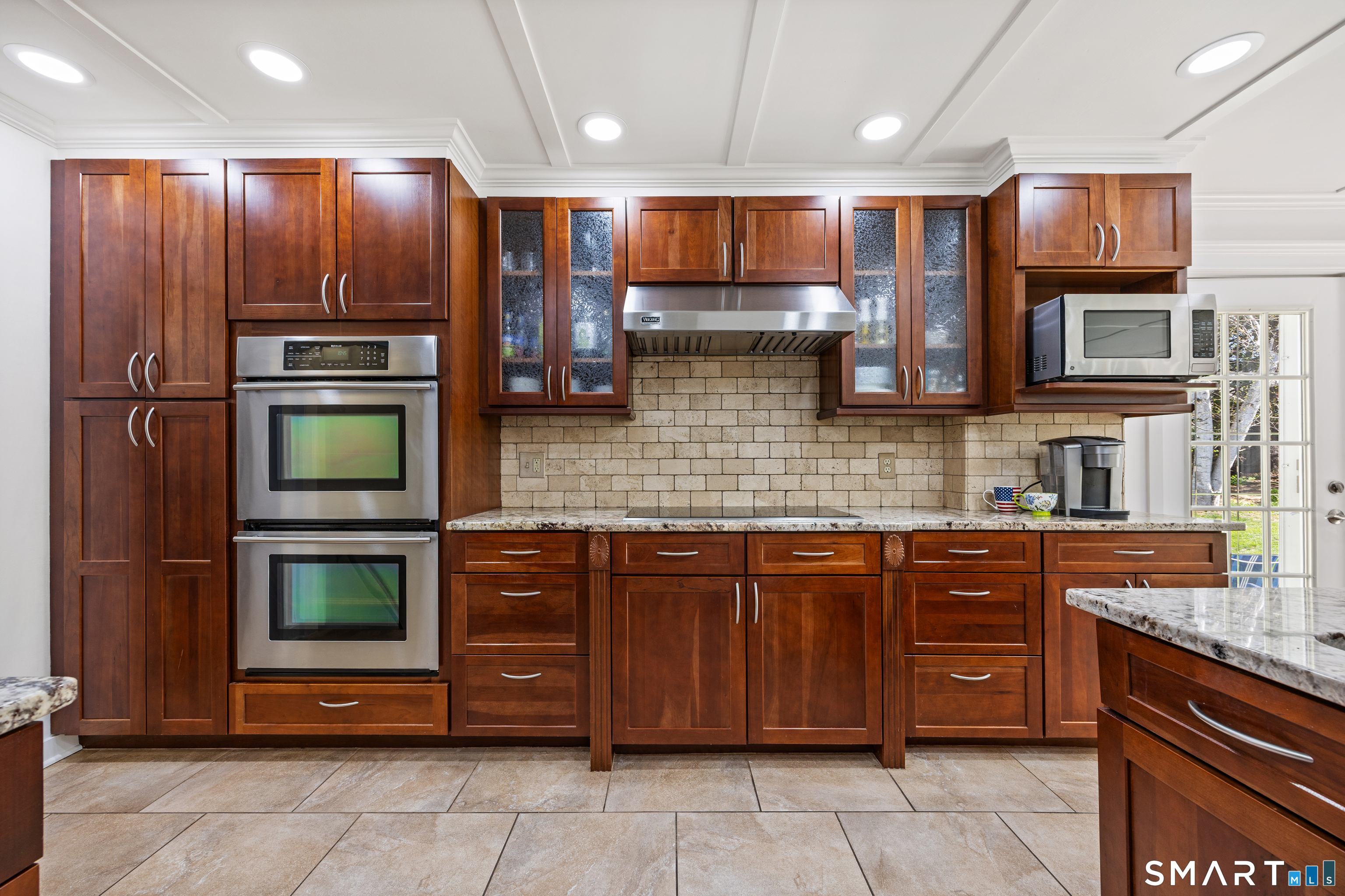 1062 Amherst Place