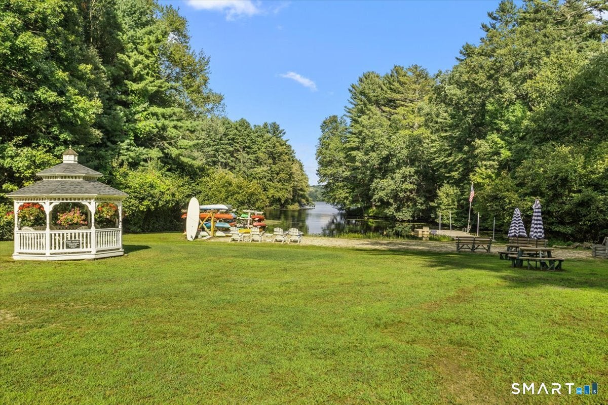 243 Kenwood