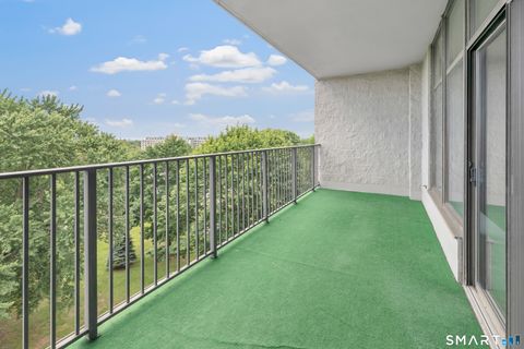 Tiny photo for 3200 Park Avenue #5C2, Bridgeport, CT 06604 (MLS # 24178544)