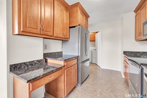 Tiny photo for 3200 Park Avenue #5C2, Bridgeport, CT 06604 (MLS # 24178544)