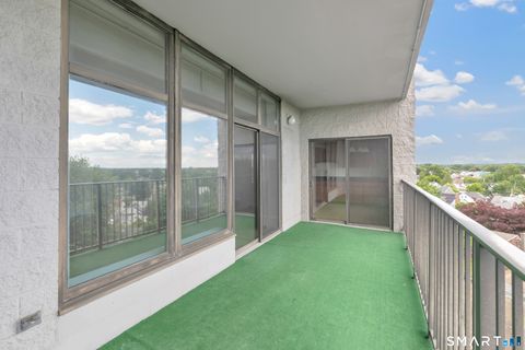 Tiny photo for 3200 Park Avenue #5C2, Bridgeport, CT 06604 (MLS # 24178544)
