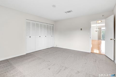 Tiny photo for 3200 Park Avenue #5C2, Bridgeport, CT 06604 (MLS # 24178544)
