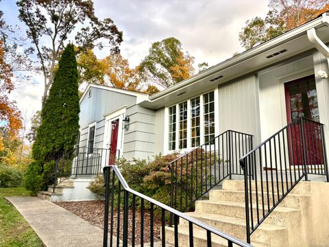 48 Meadow Wood Road Branford CT 06405