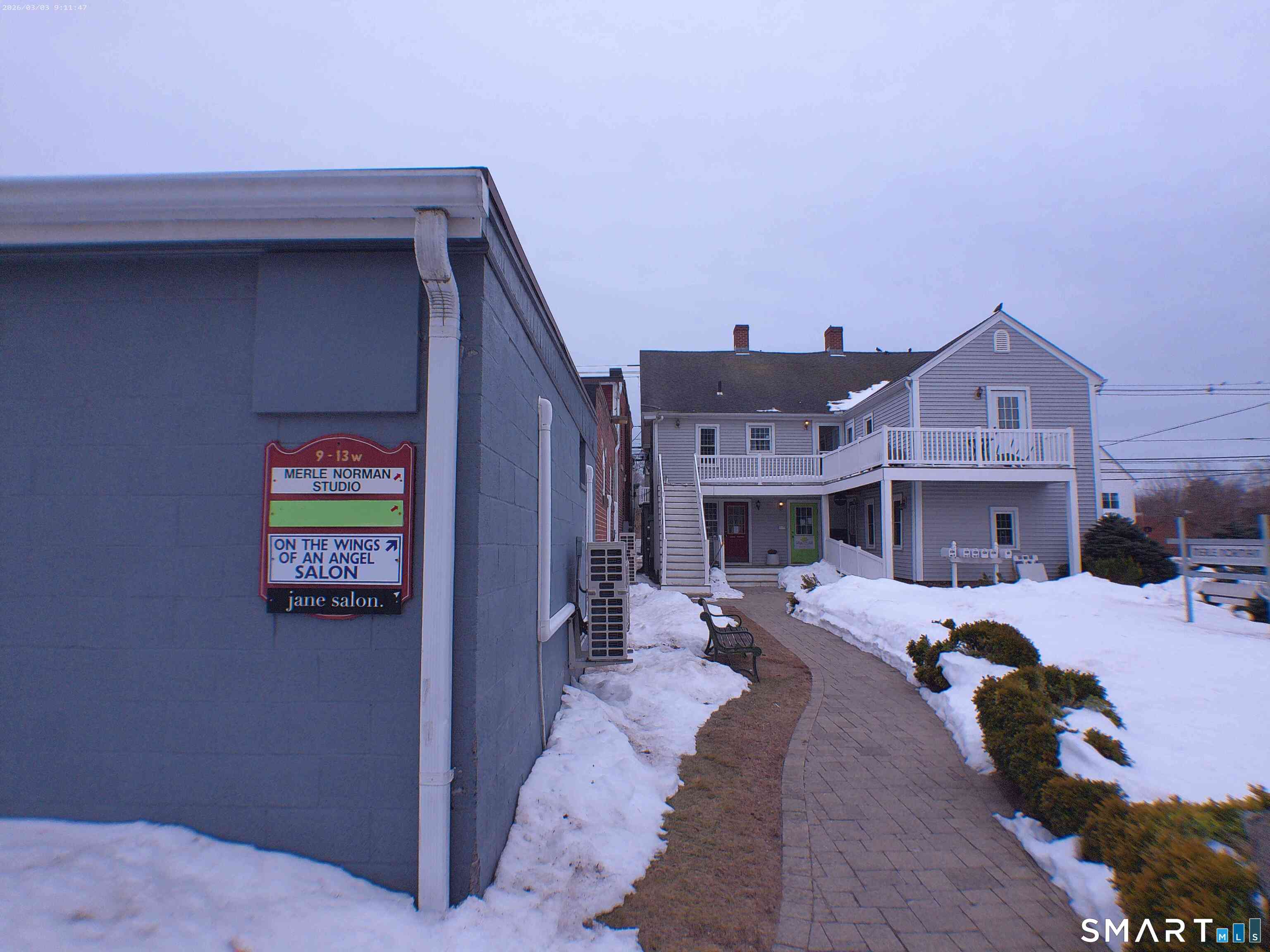 7-9 West Main Street 9