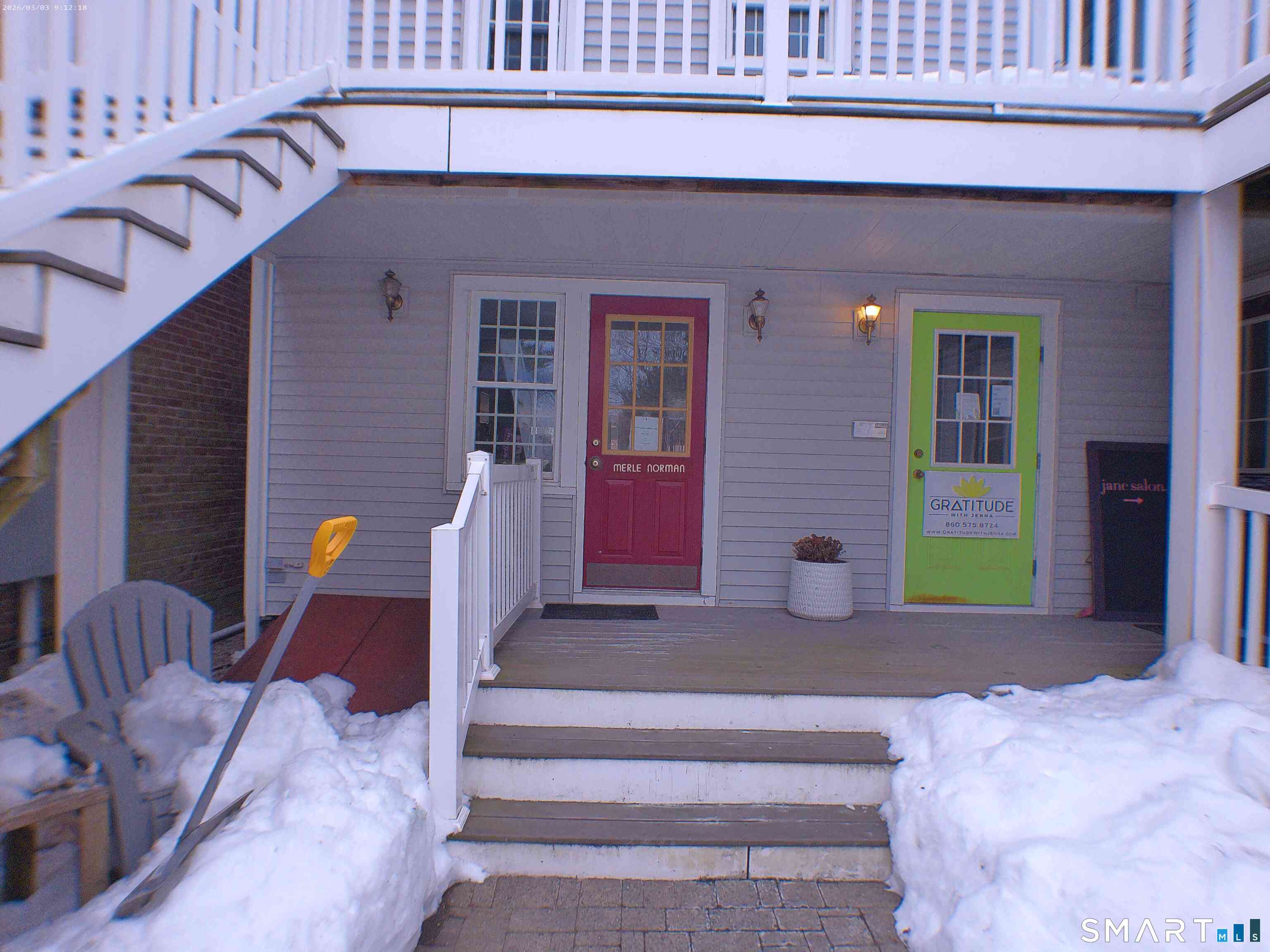 7-9 West Main Street 9