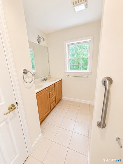Tiny photo for 9 Paint Brush Path, Montville, CT 06382 (MLS # 24195308)