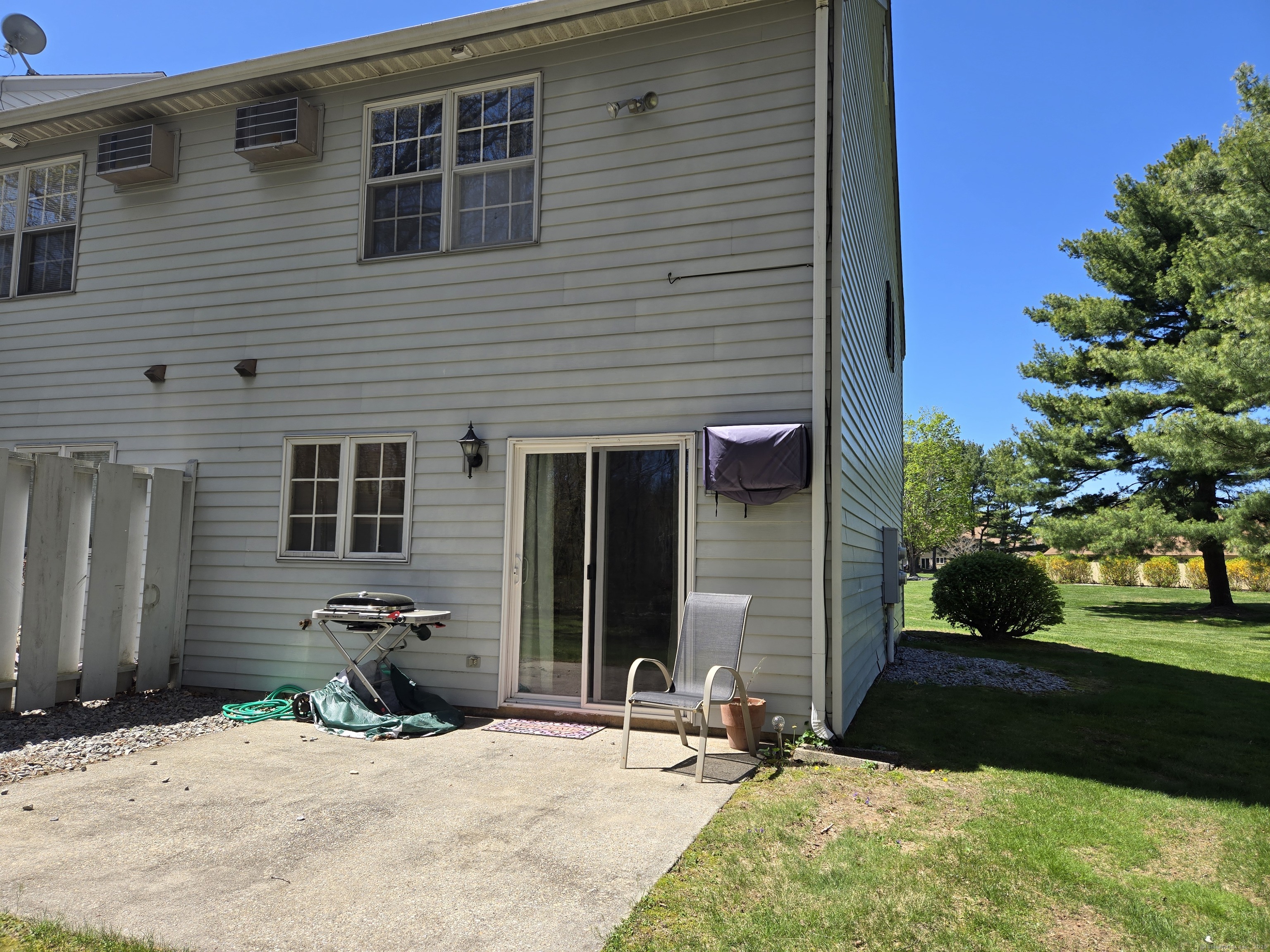 46 Founders Village #46, Clinton, Connecticut image 10