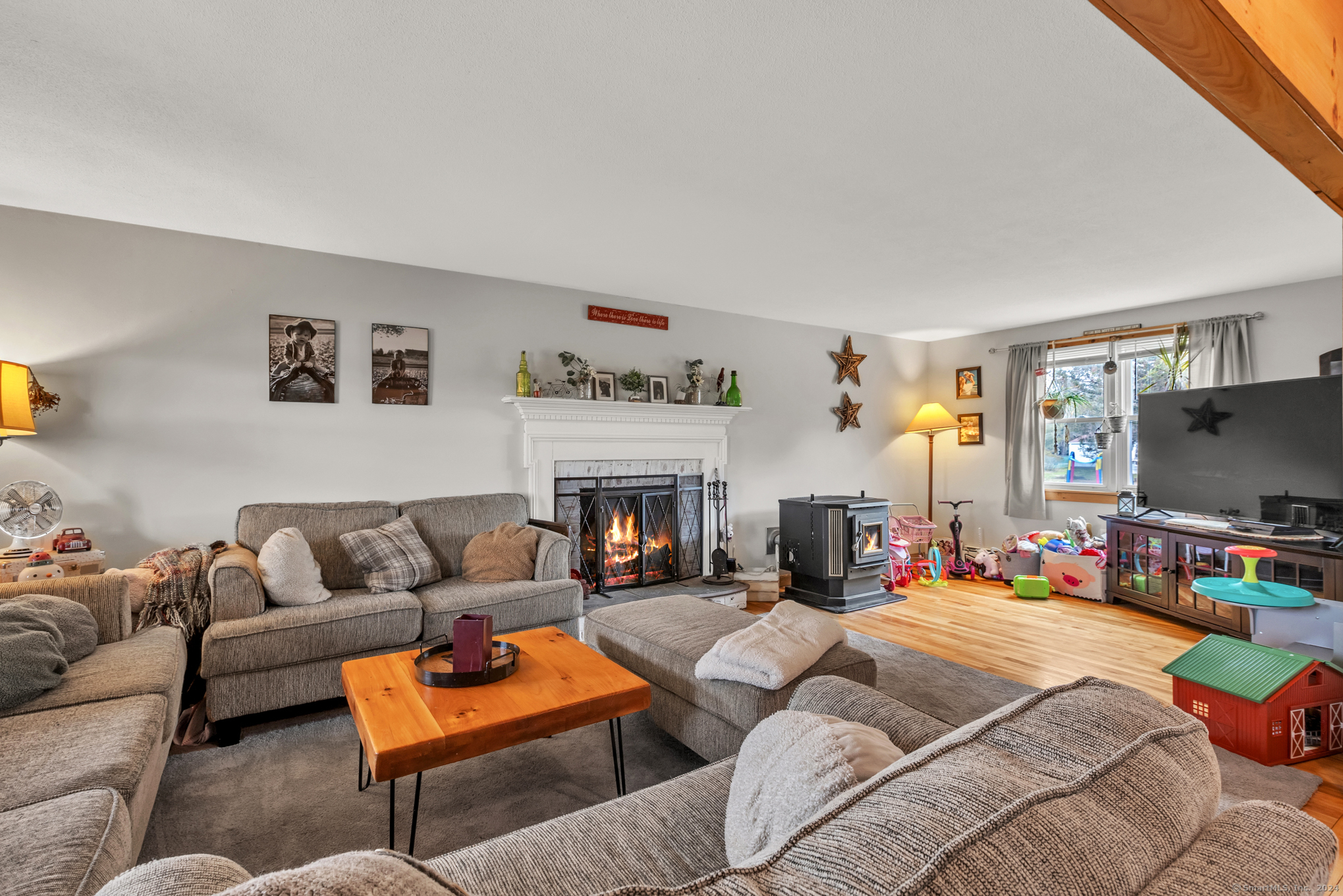11 East Road, East Windsor, Connecticut image 13