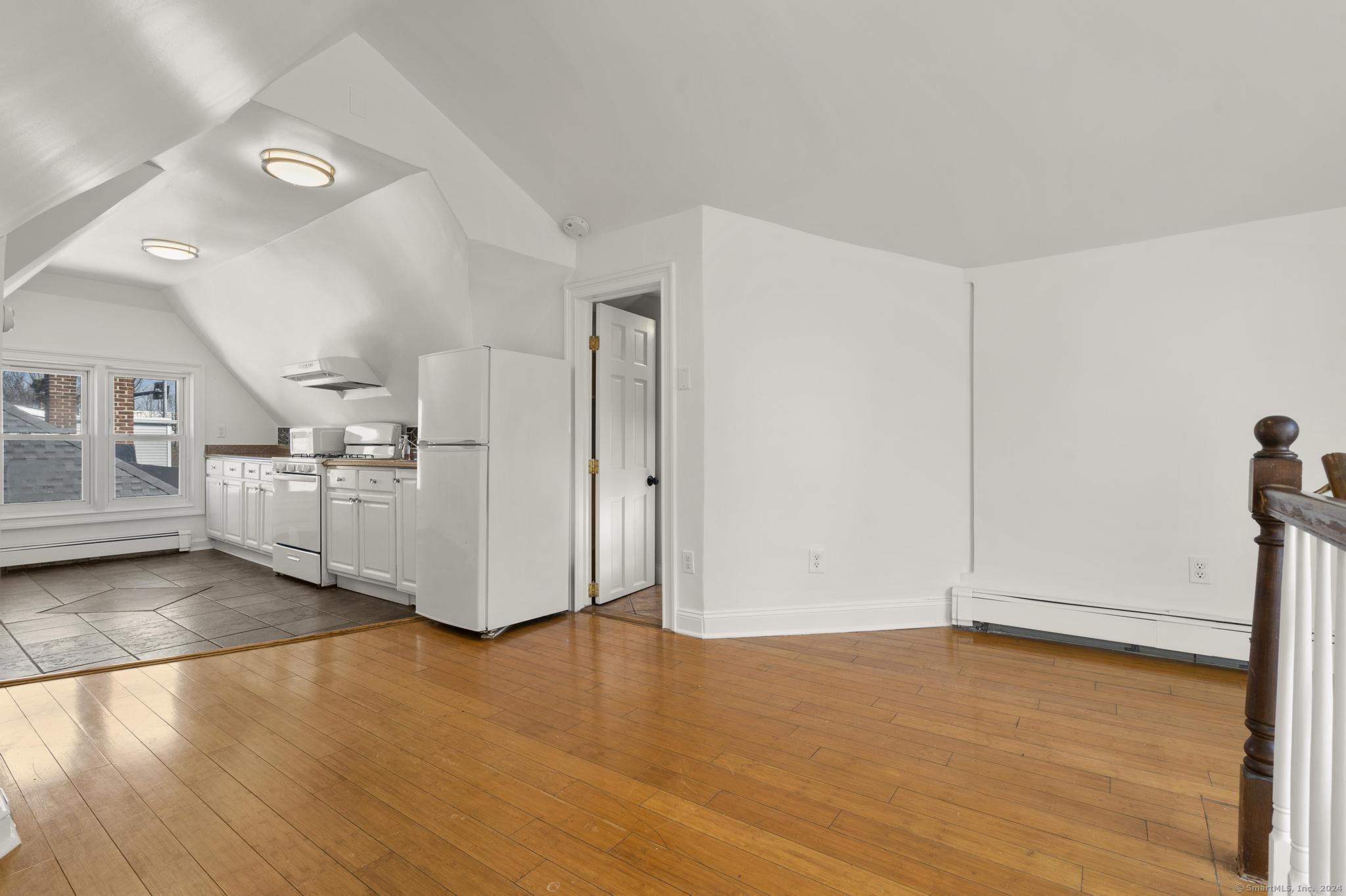 48 Lockwood Avenue 3