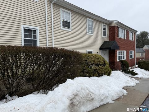 Tiny photo for 50 Greenhouse Road #49C, Bridgeport, CT 06606 (MLS # 24155551)