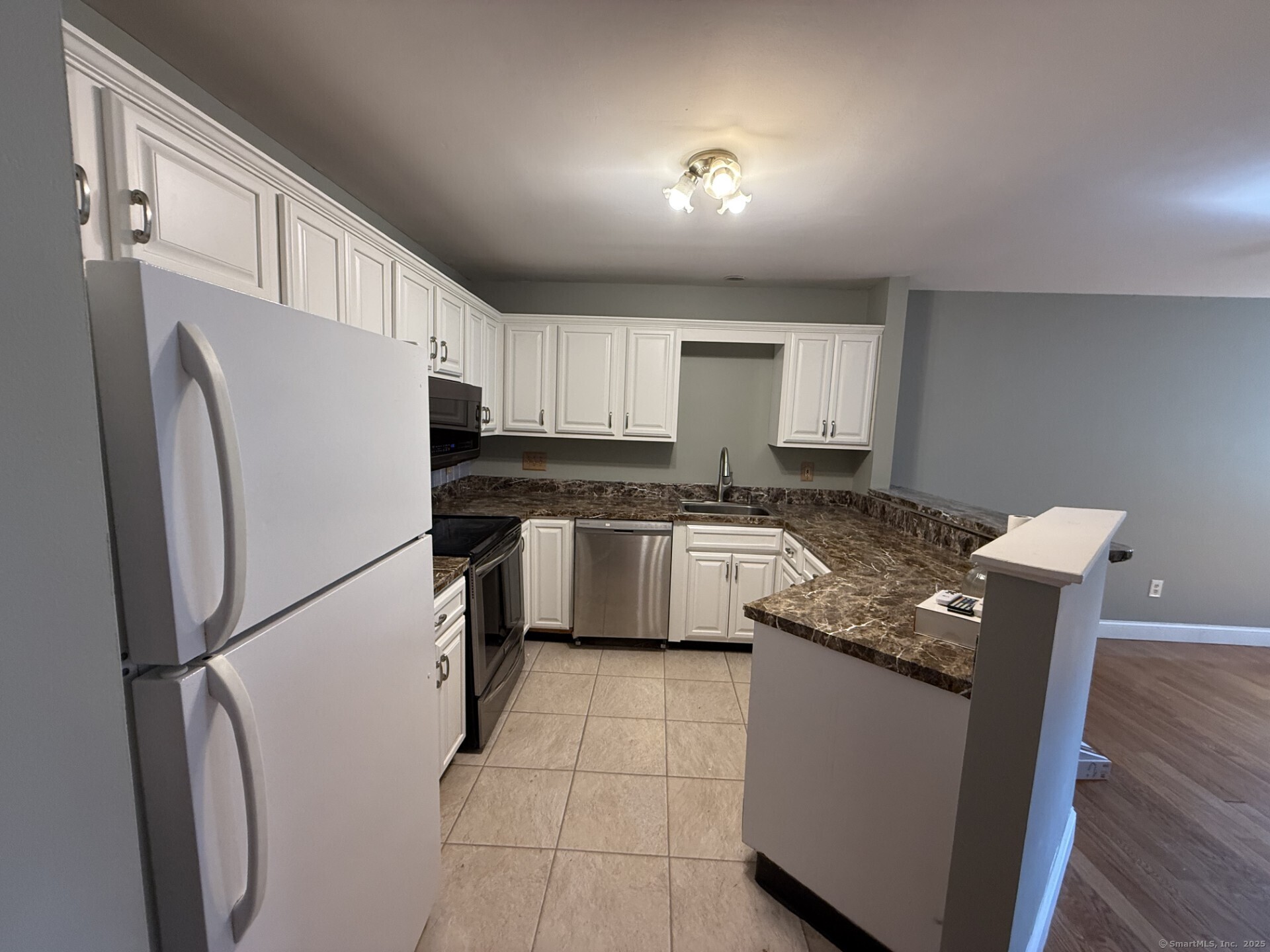 8 Rose Lane APT 26-10