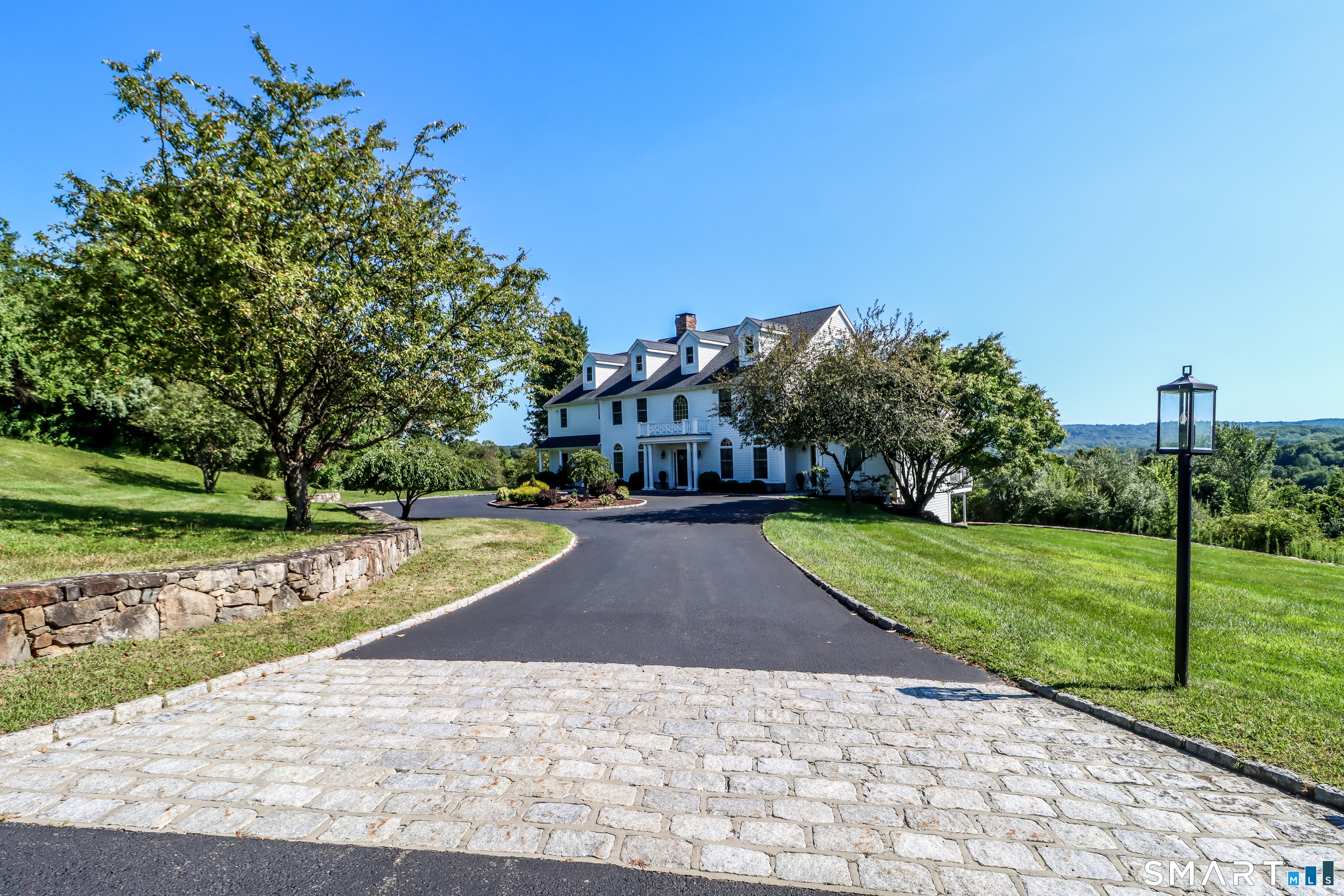 10 Trailing Ridge Road