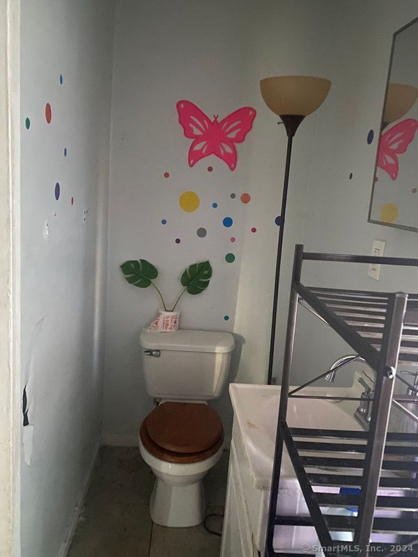 New Haven, Connecticut 06513, United States, 9 Bedrooms Bedrooms, ,3 BathroomsBathrooms,Residential,Pending,34647