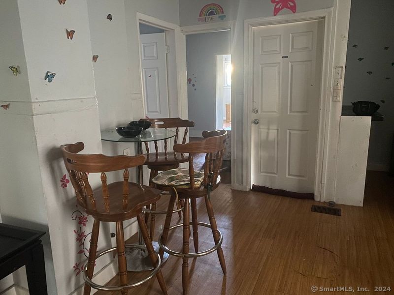 New Haven, Connecticut 06513, United States, 9 Bedrooms Bedrooms, ,3 BathroomsBathrooms,Residential,Pending,34647