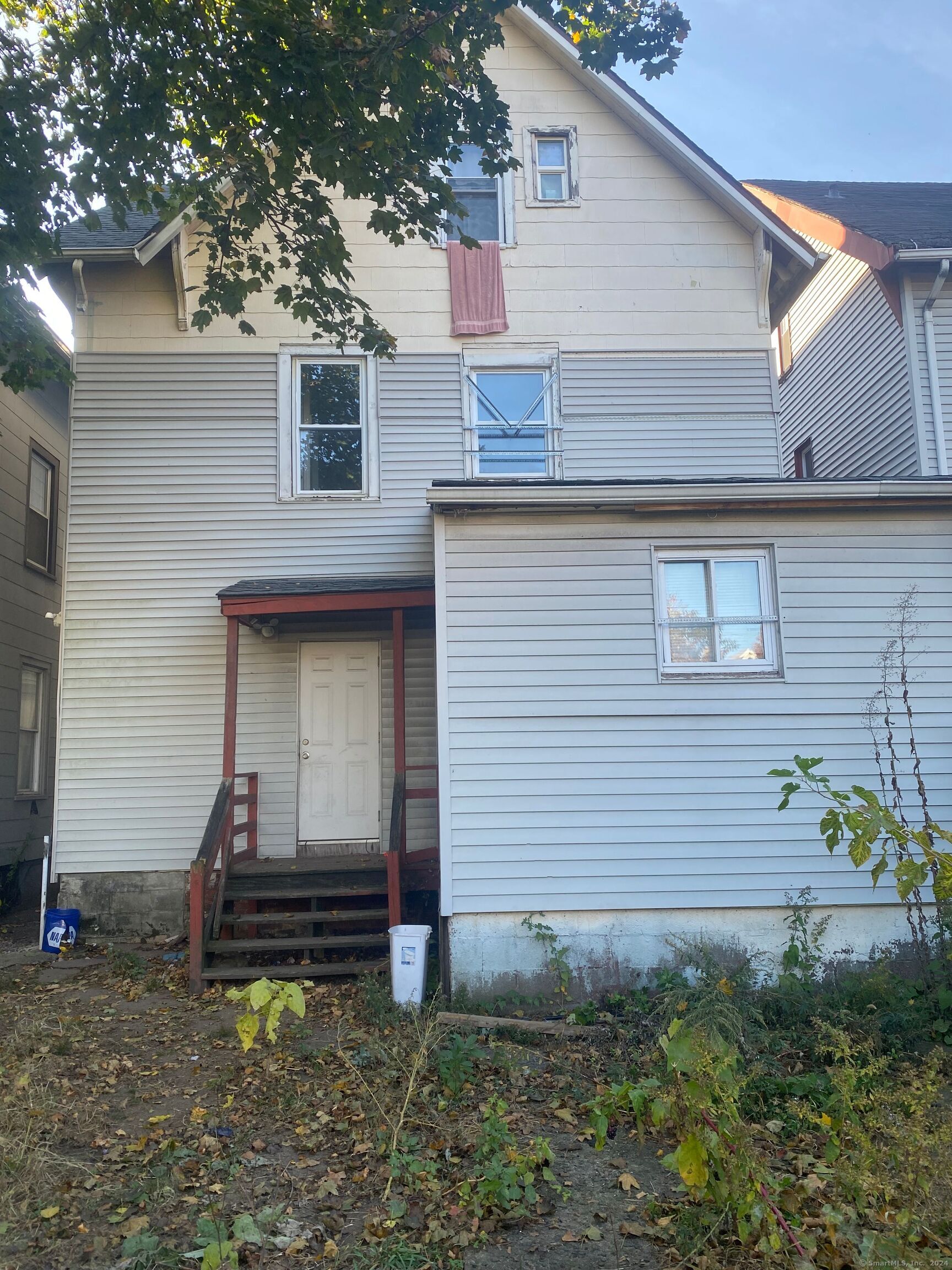 New Haven, Connecticut 06513, United States, 9 Bedrooms Bedrooms, ,3 BathroomsBathrooms,Residential,Pending,34647