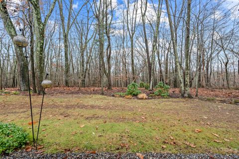 A home in Southbury