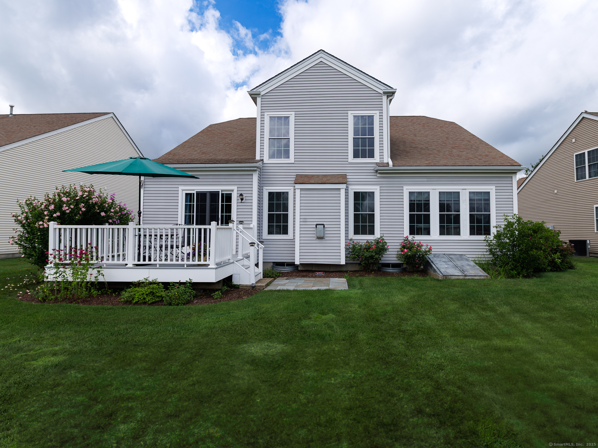 185 Country Club Drive 185