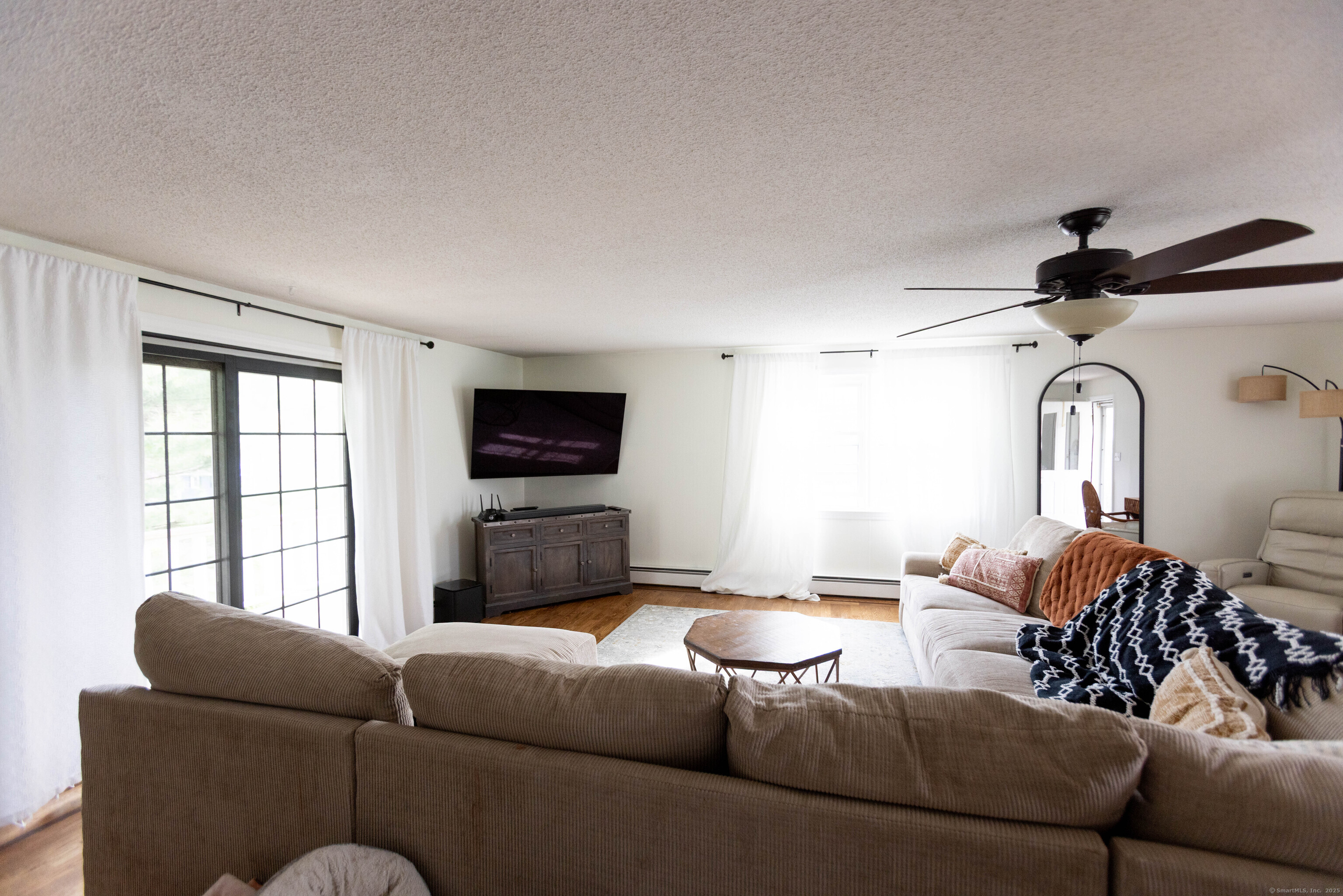 65 Lufkin Lane, Bristol, Connecticut image 9