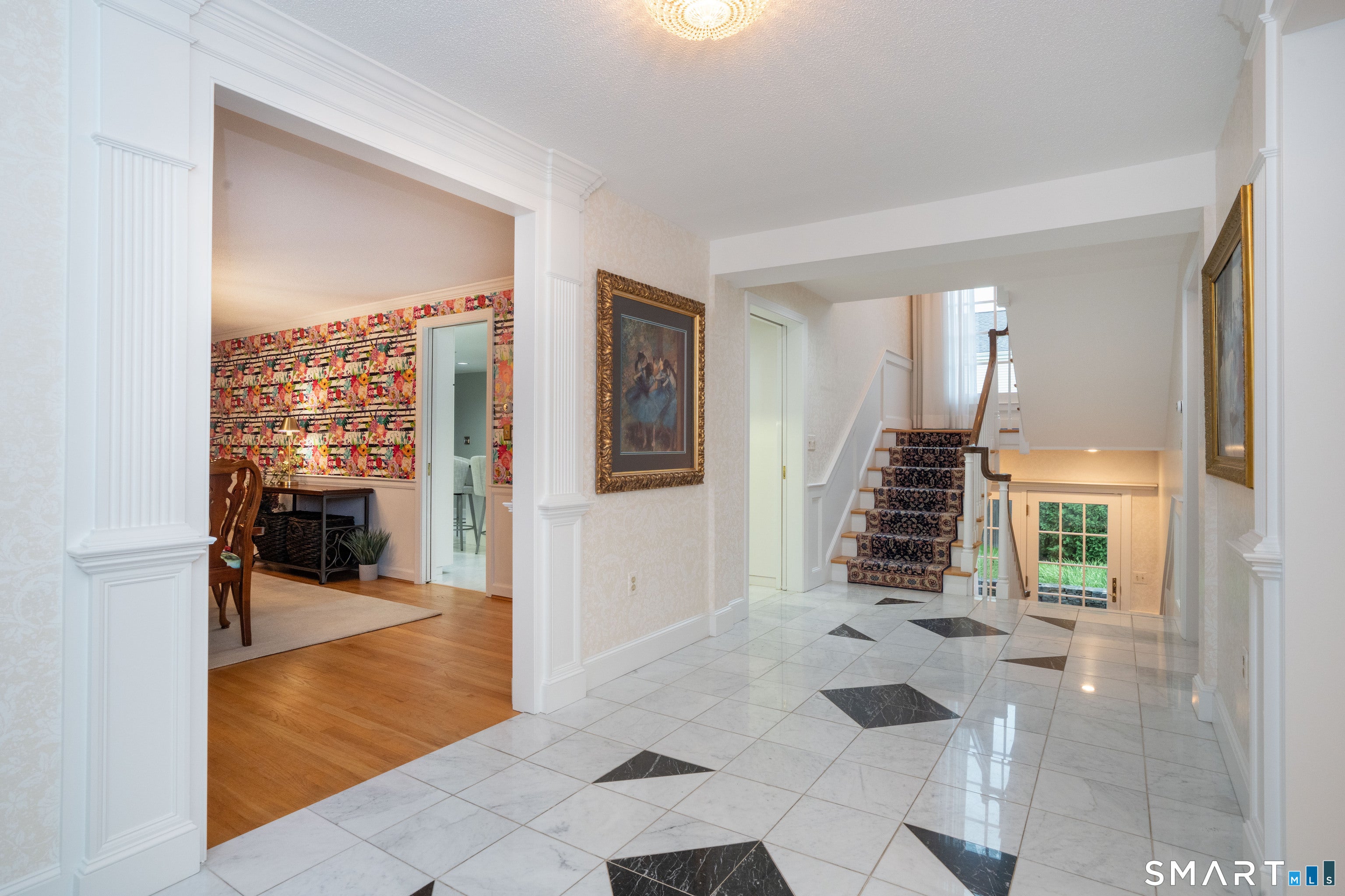 4 Manor Lane