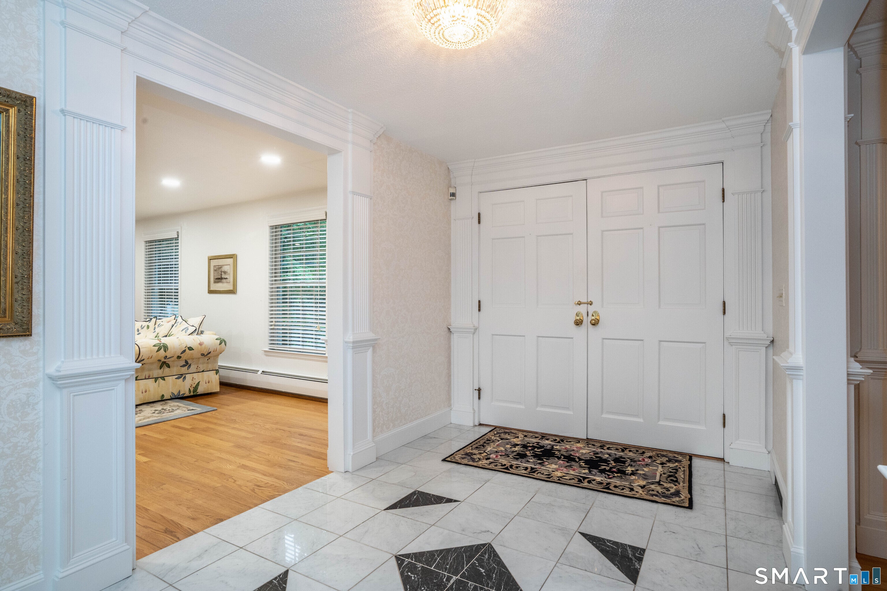 4 Manor Lane