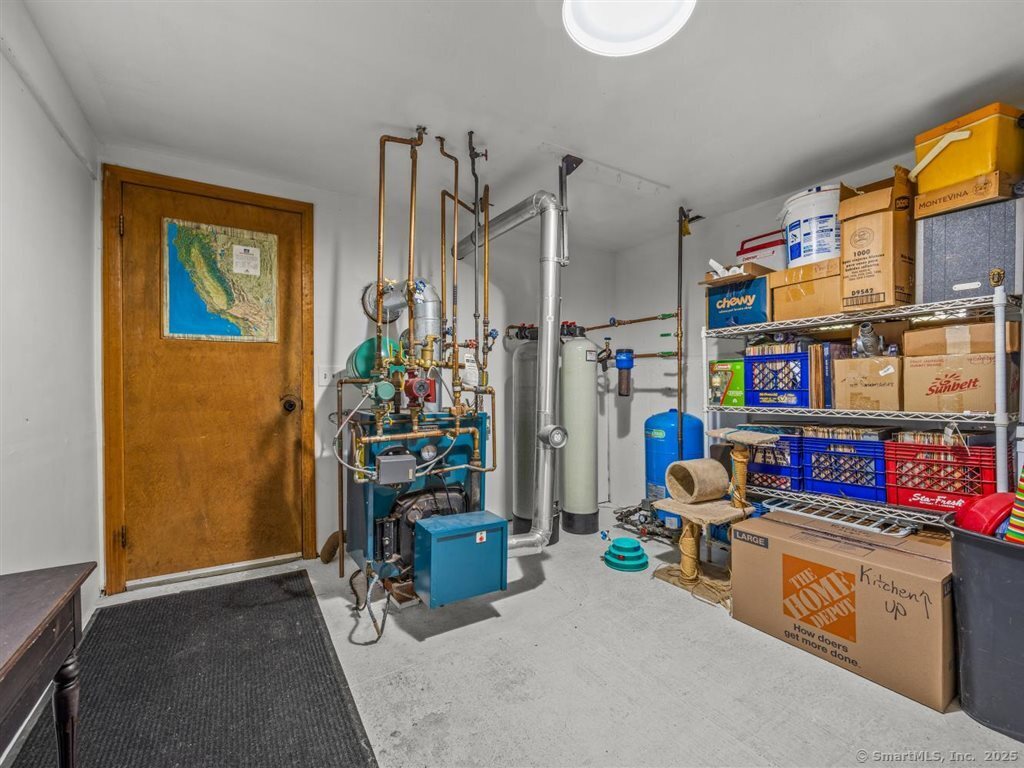 197 Meadow Hills Drive, Guilford, Connecticut image 38