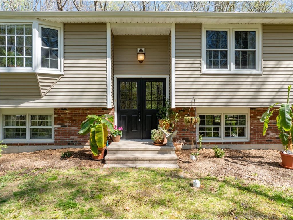 197 Meadow Hills Drive, Guilford, Connecticut image 3
