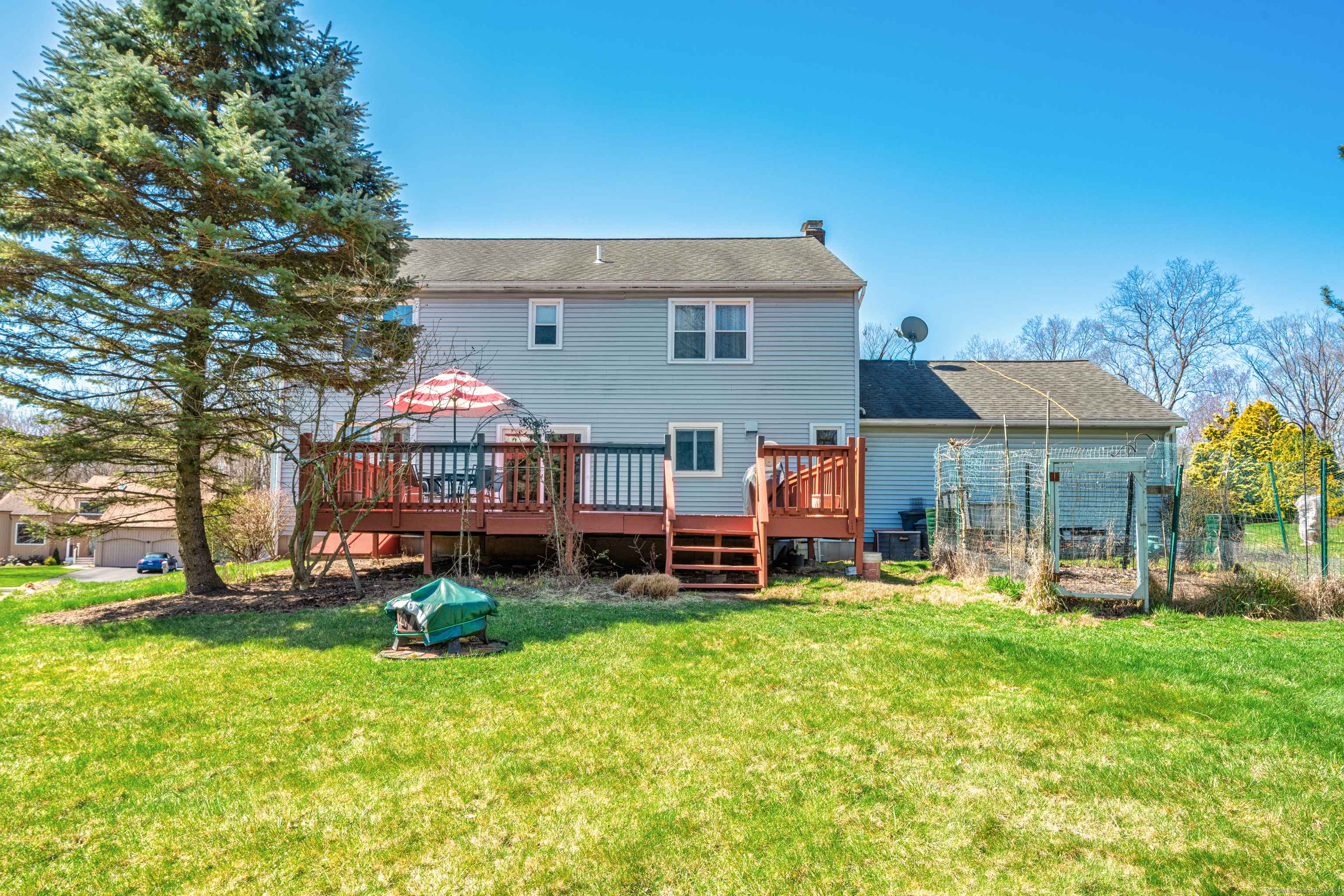 6 Brookfield Court