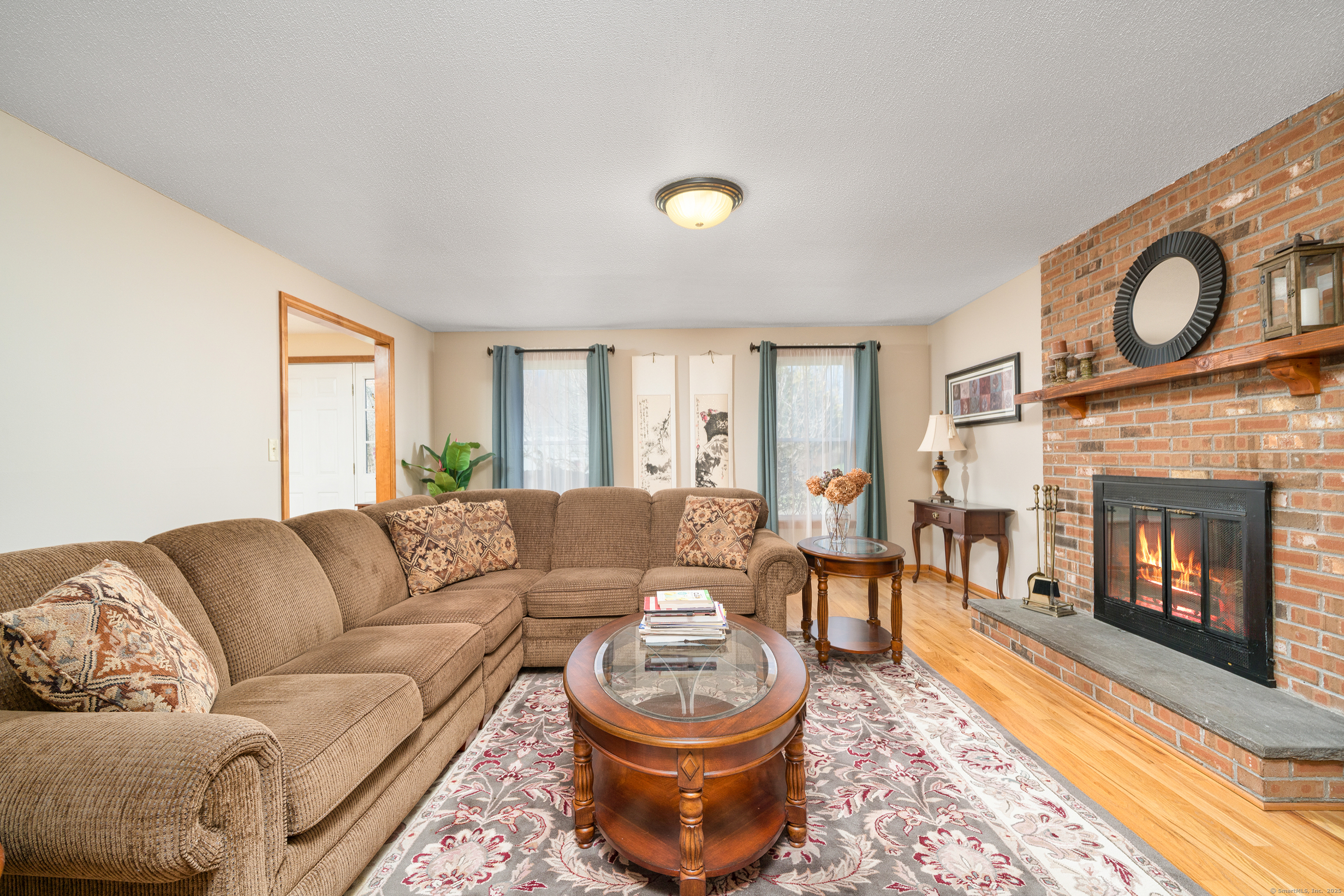 6 Brookfield Court, Cheshire, Connecticut image 8