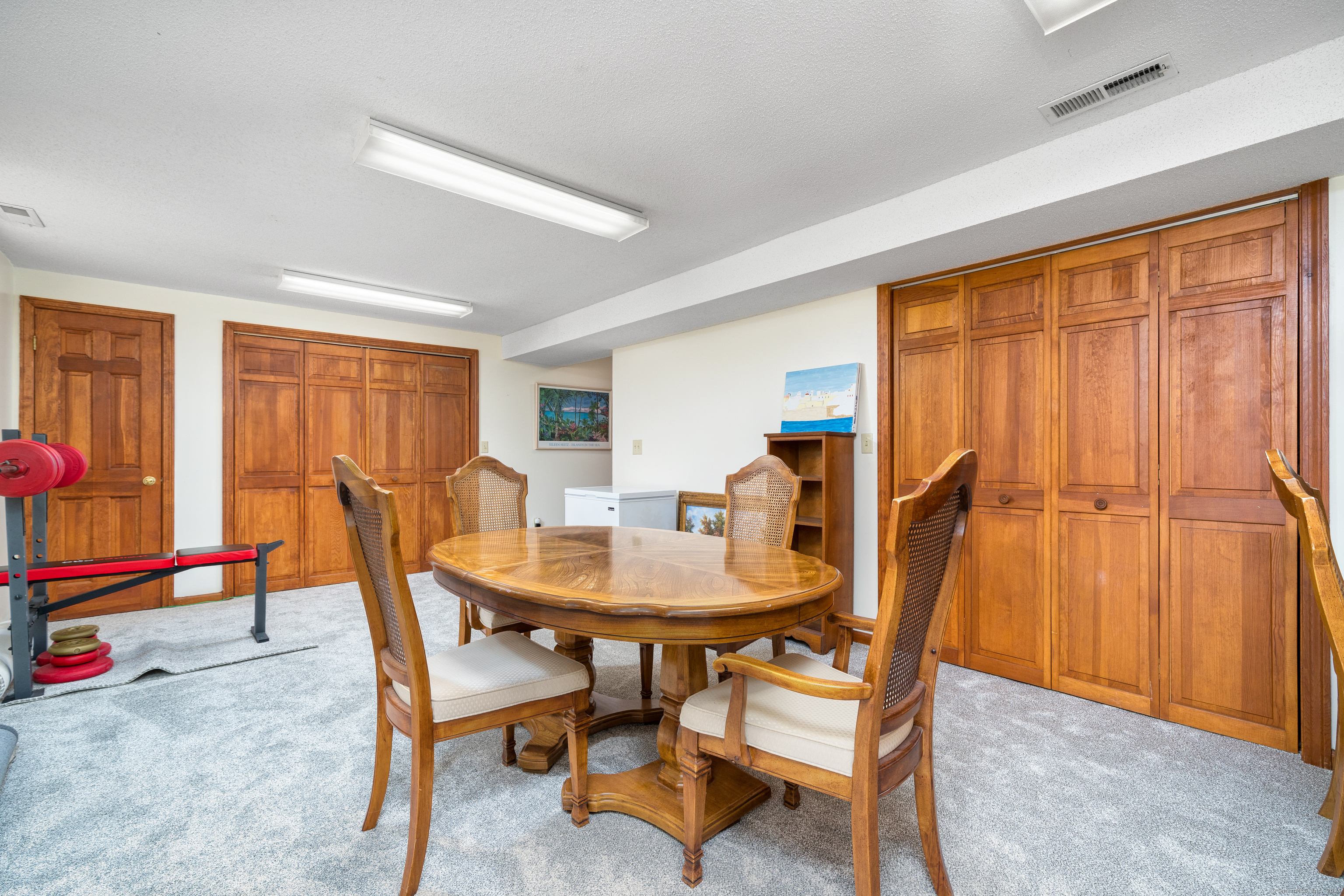 6 Brookfield Court, Cheshire, Connecticut image 15