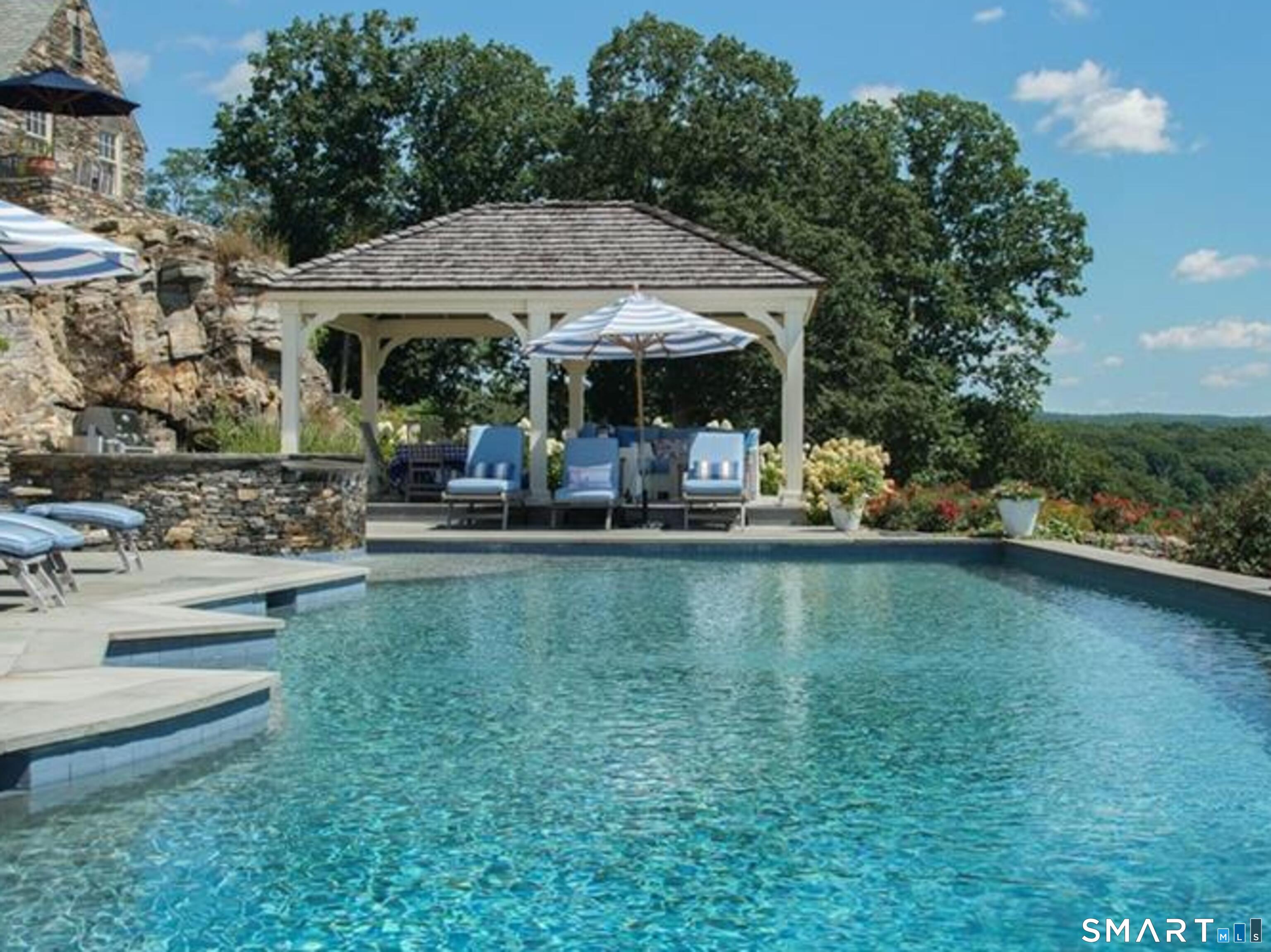 153 Ferry Road