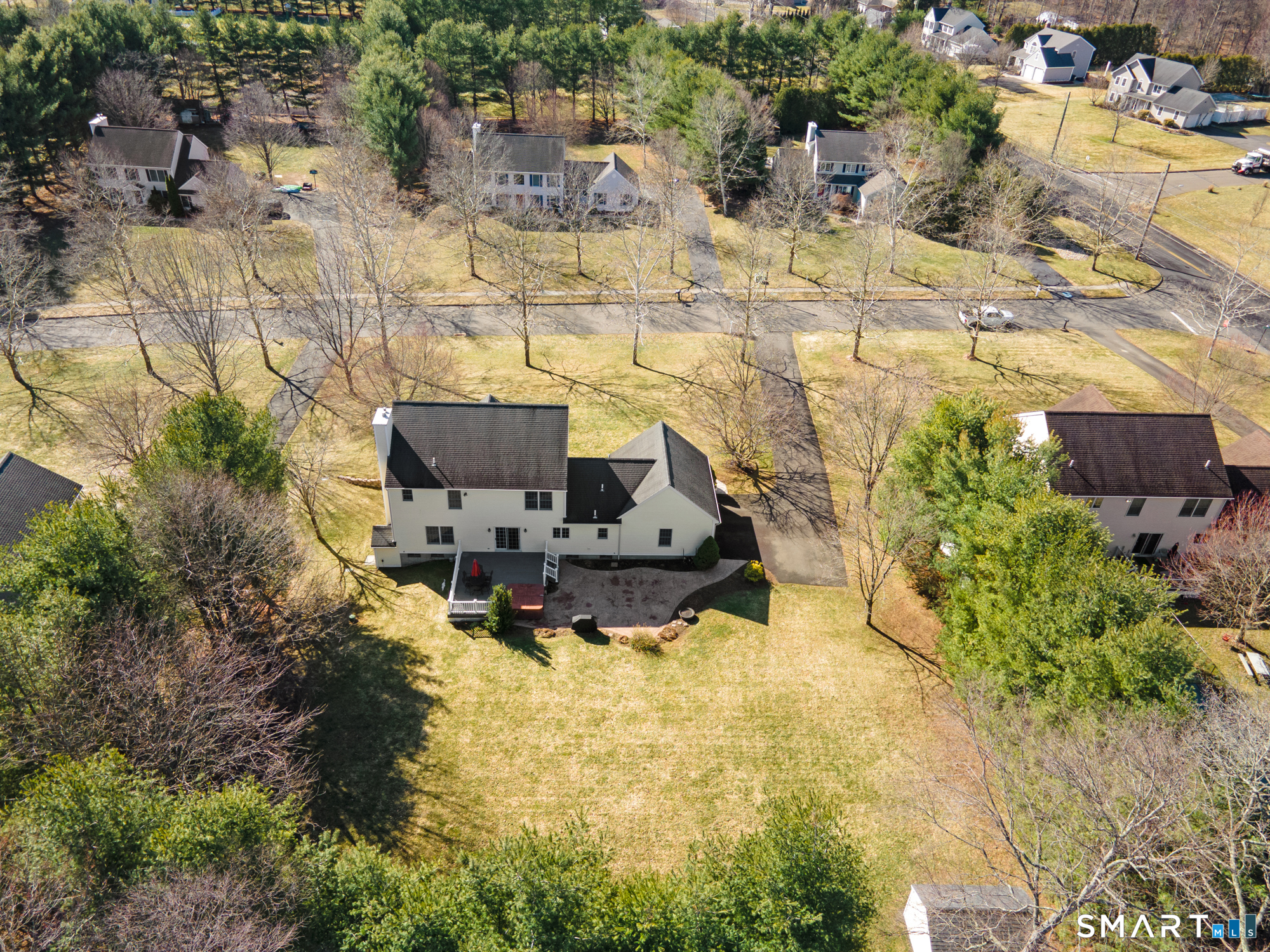 23 Mountain Pond Road