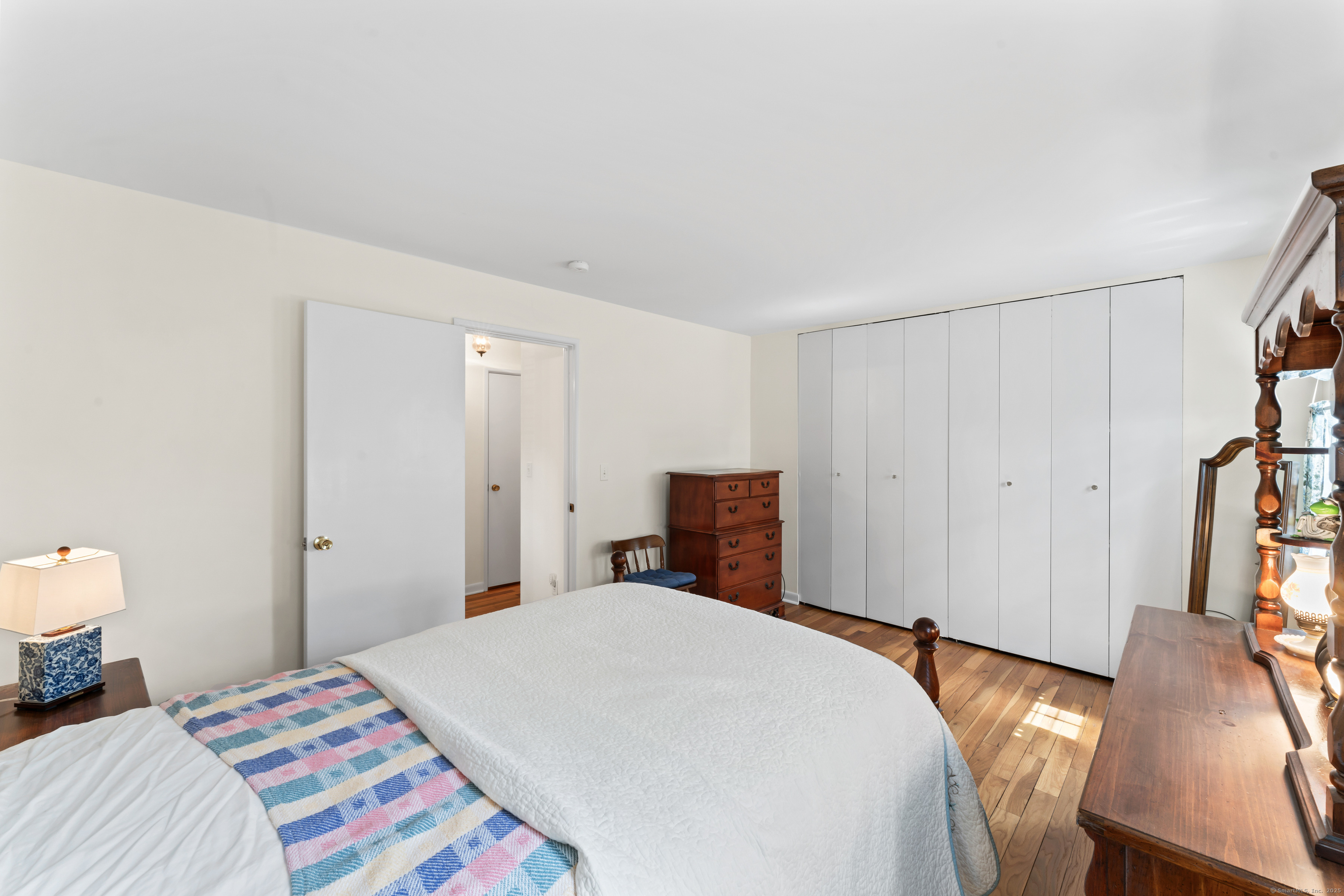 155 Heritage Hill Road #APT B, New Canaan, Connecticut image 18