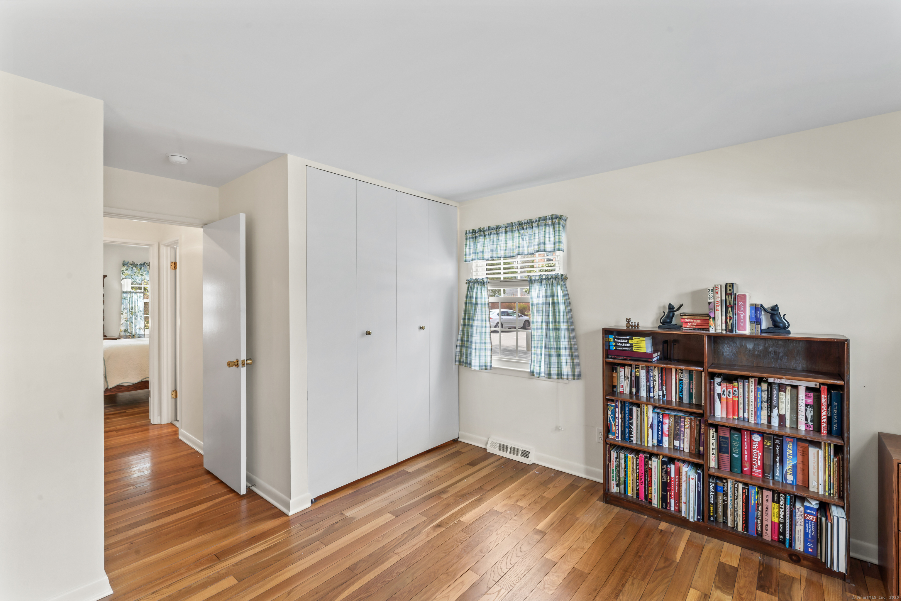 155 Heritage Hill Road #APT B, New Canaan, Connecticut image 22