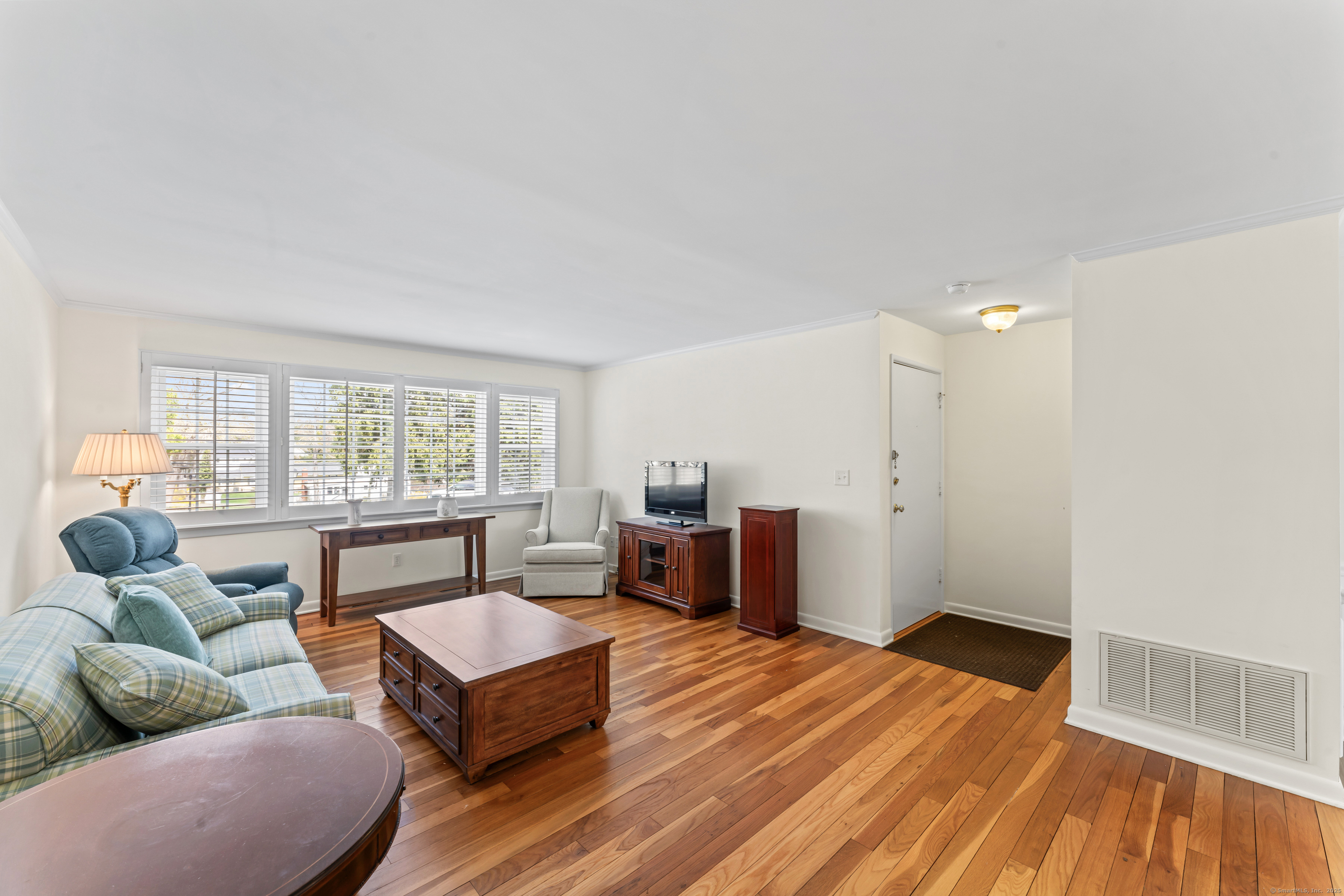 155 Heritage Hill Road #APT B, New Canaan, Connecticut image 3