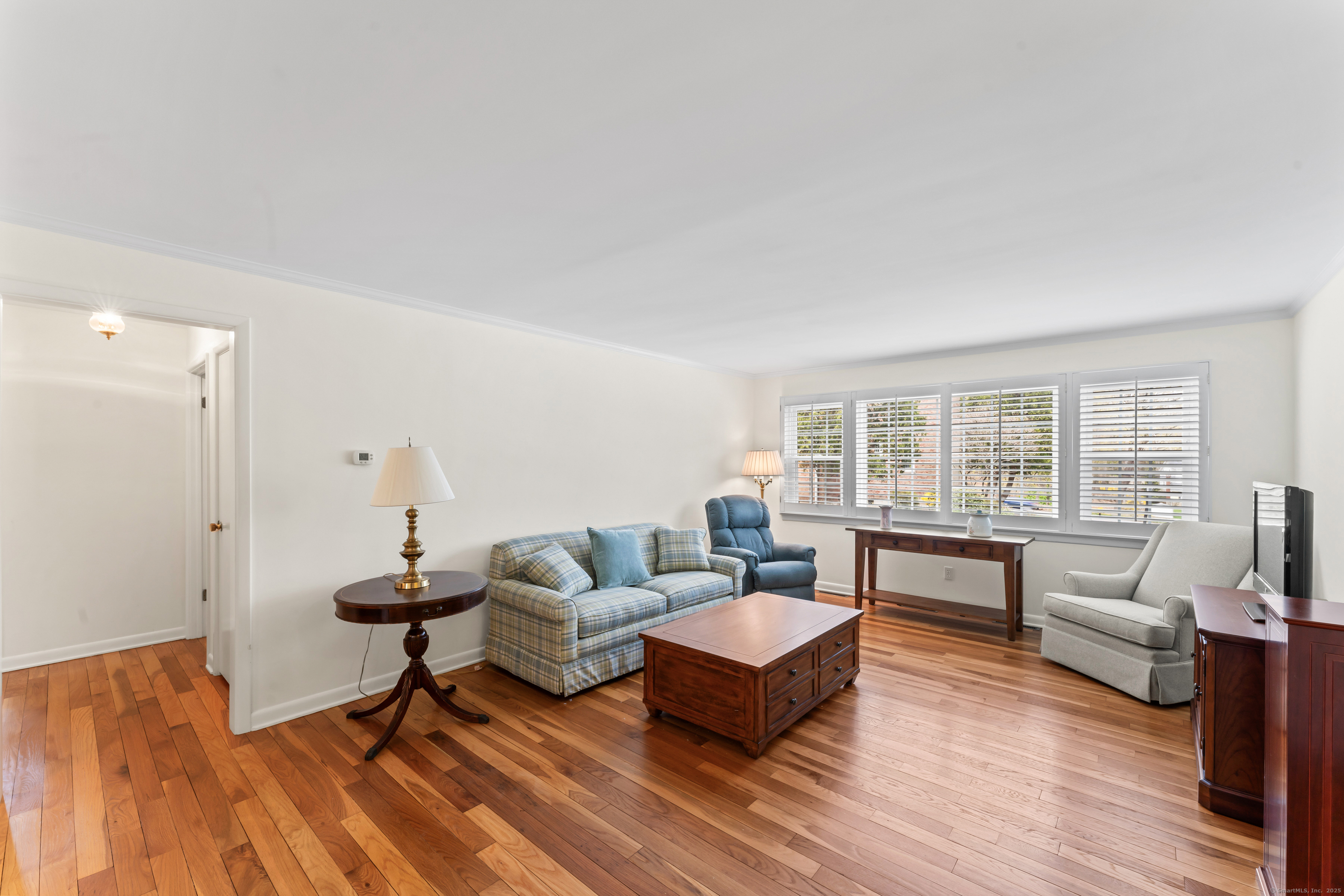 155 Heritage Hill Road #APT B, New Canaan, Connecticut image 2