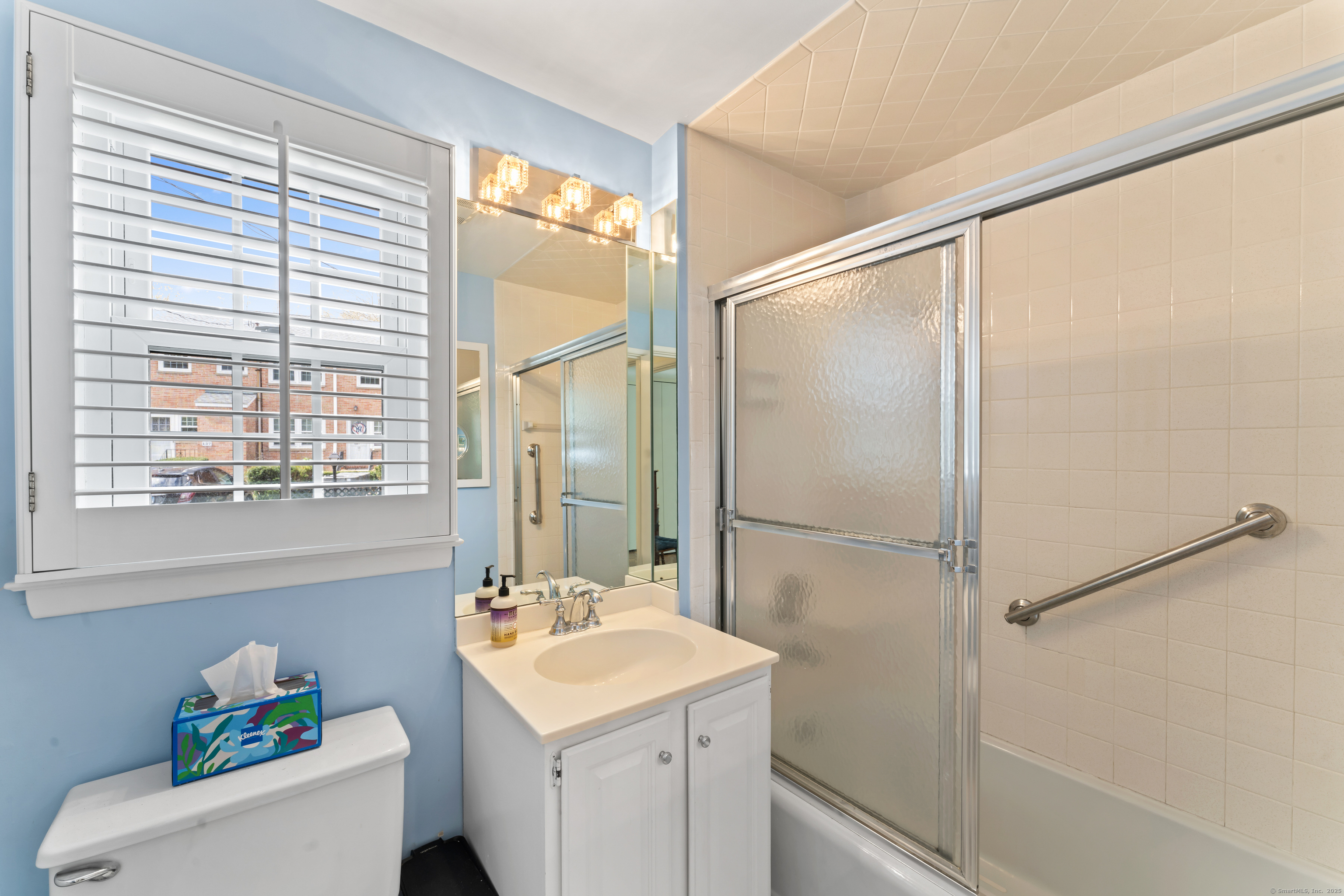 155 Heritage Hill Road #APT B, New Canaan, Connecticut image 21