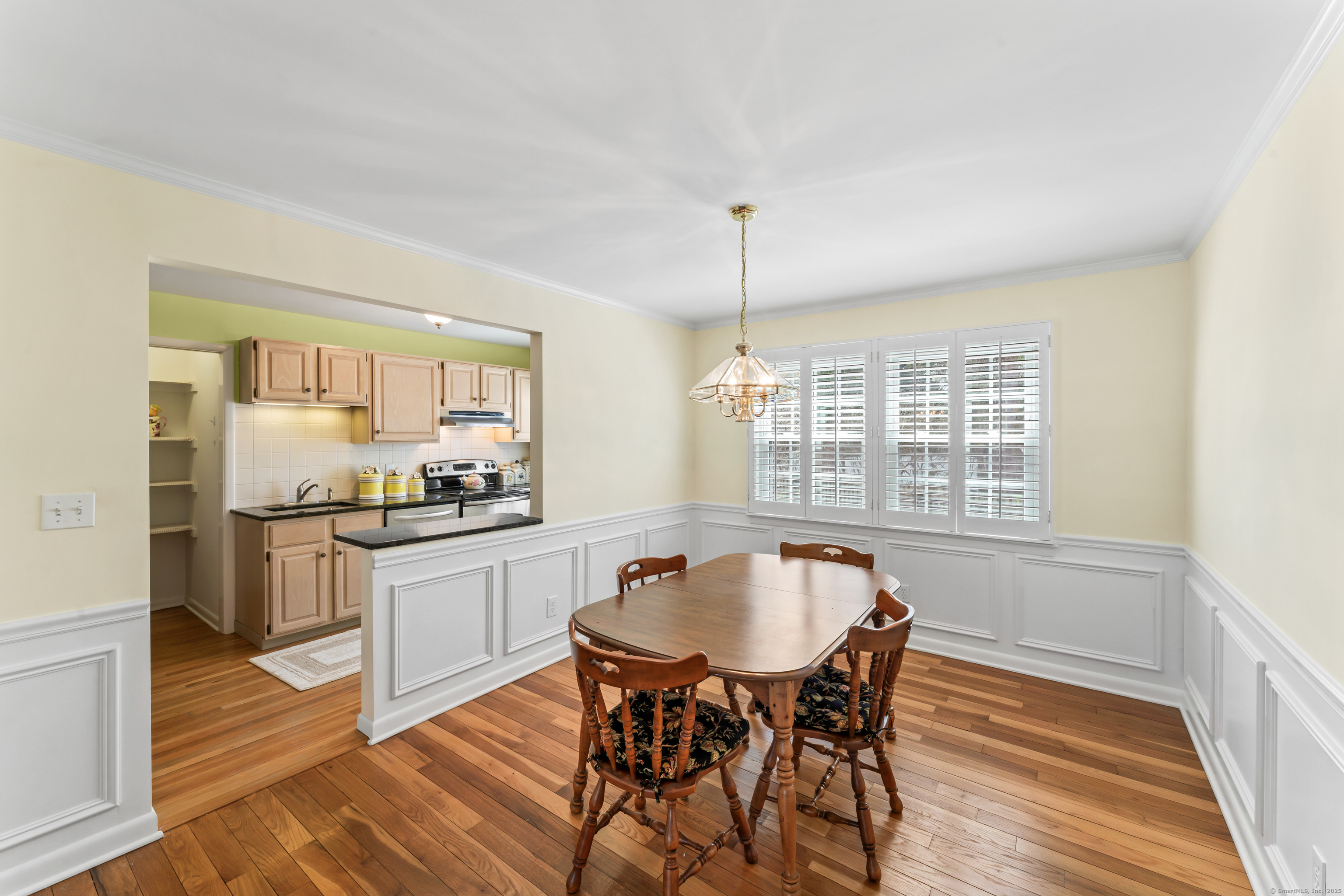 155 Heritage Hill Road #APT B, New Canaan, Connecticut image 7