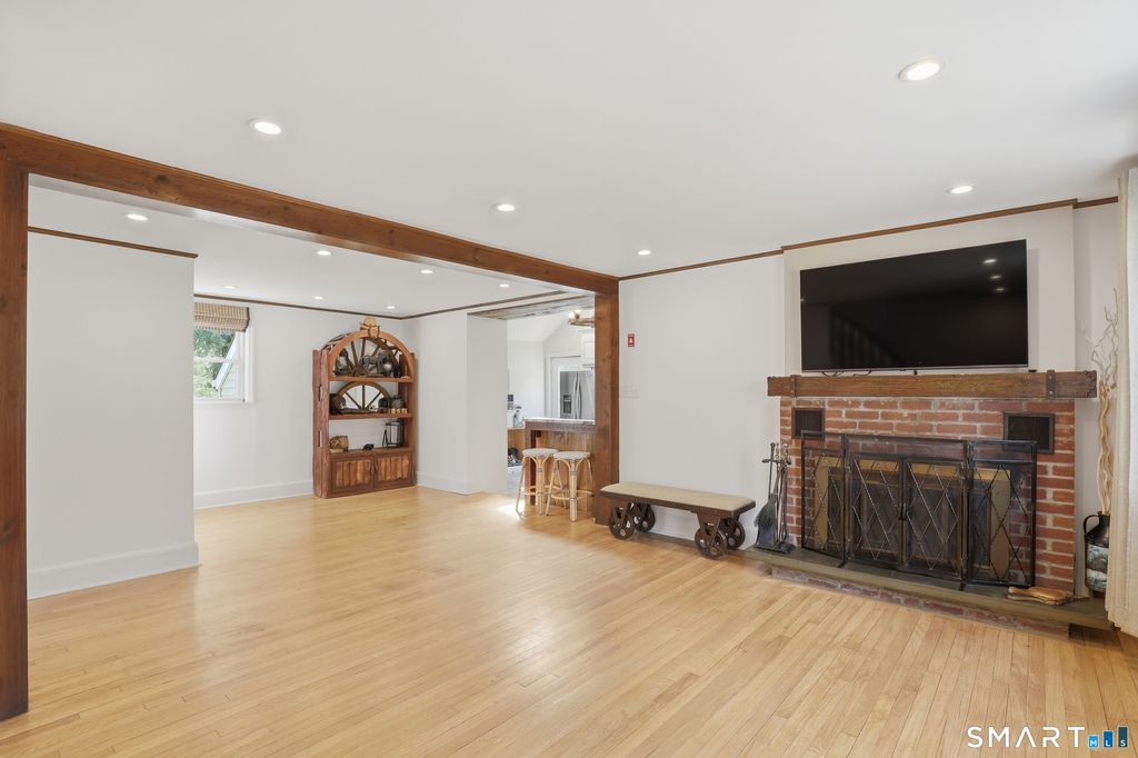 Photo of 58 Sleepy Hollow Lane, Stamford, CT 06907 (MLS # 24169888)