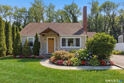 58 Sleepy Hollow Lane Stamford CT 06907