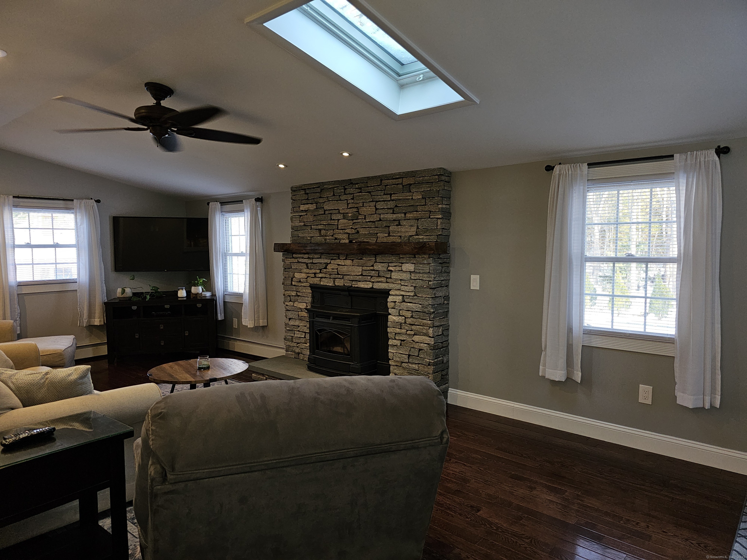 111 S Main Street, Plymouth, Connecticut image 6