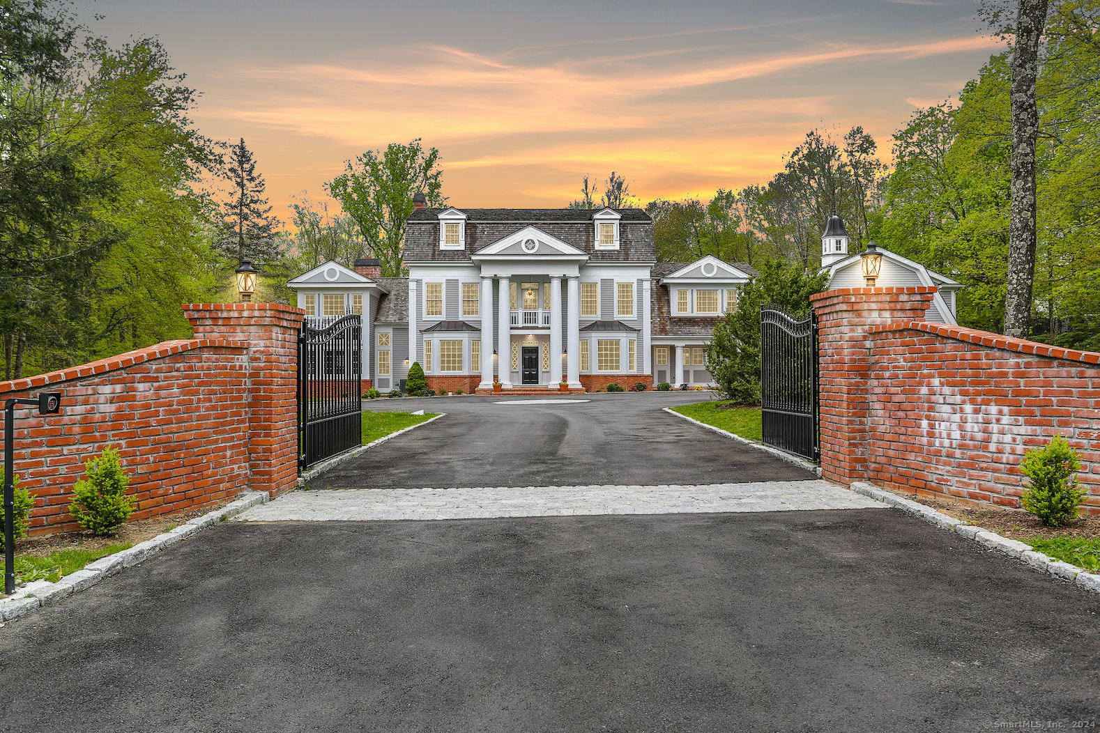 Property for Sale at 1421 Oenoke Ridge, New Canaan, Connecticut - Bedrooms: 6 
Bathrooms: 11 
Rooms: 19  - $5,495,000