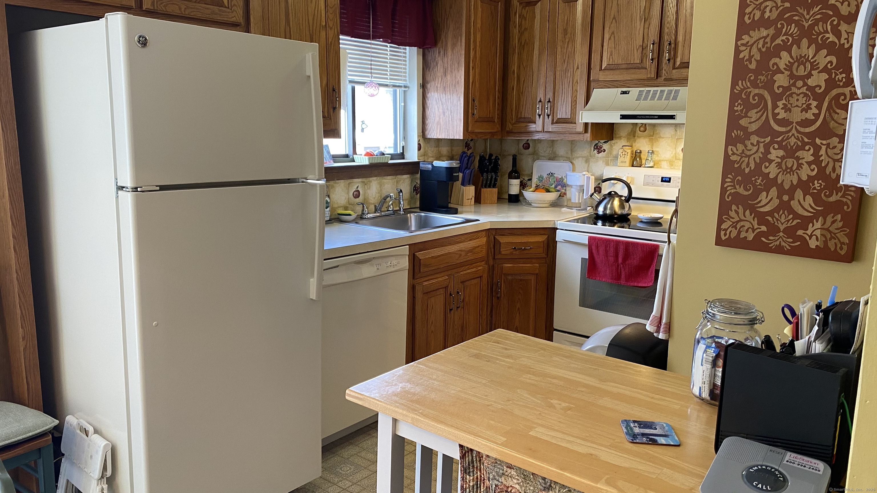 600 Clark Avenue #APT 9, Bristol, Connecticut image 5