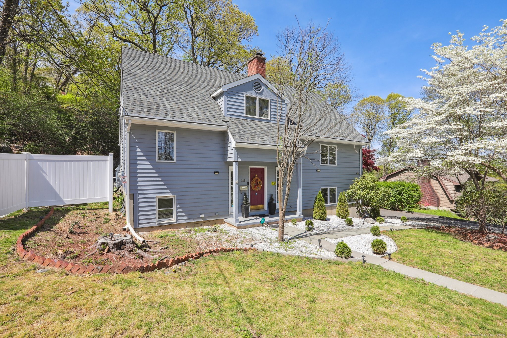 219 Robinwood Road, Waterbury, Connecticut image 2